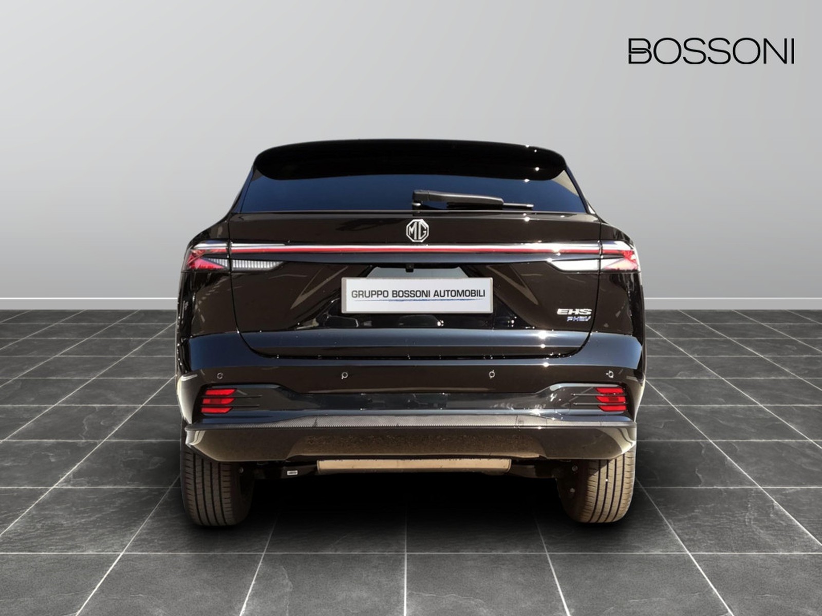 5 - Mg HS 1.5 phev luxury auto