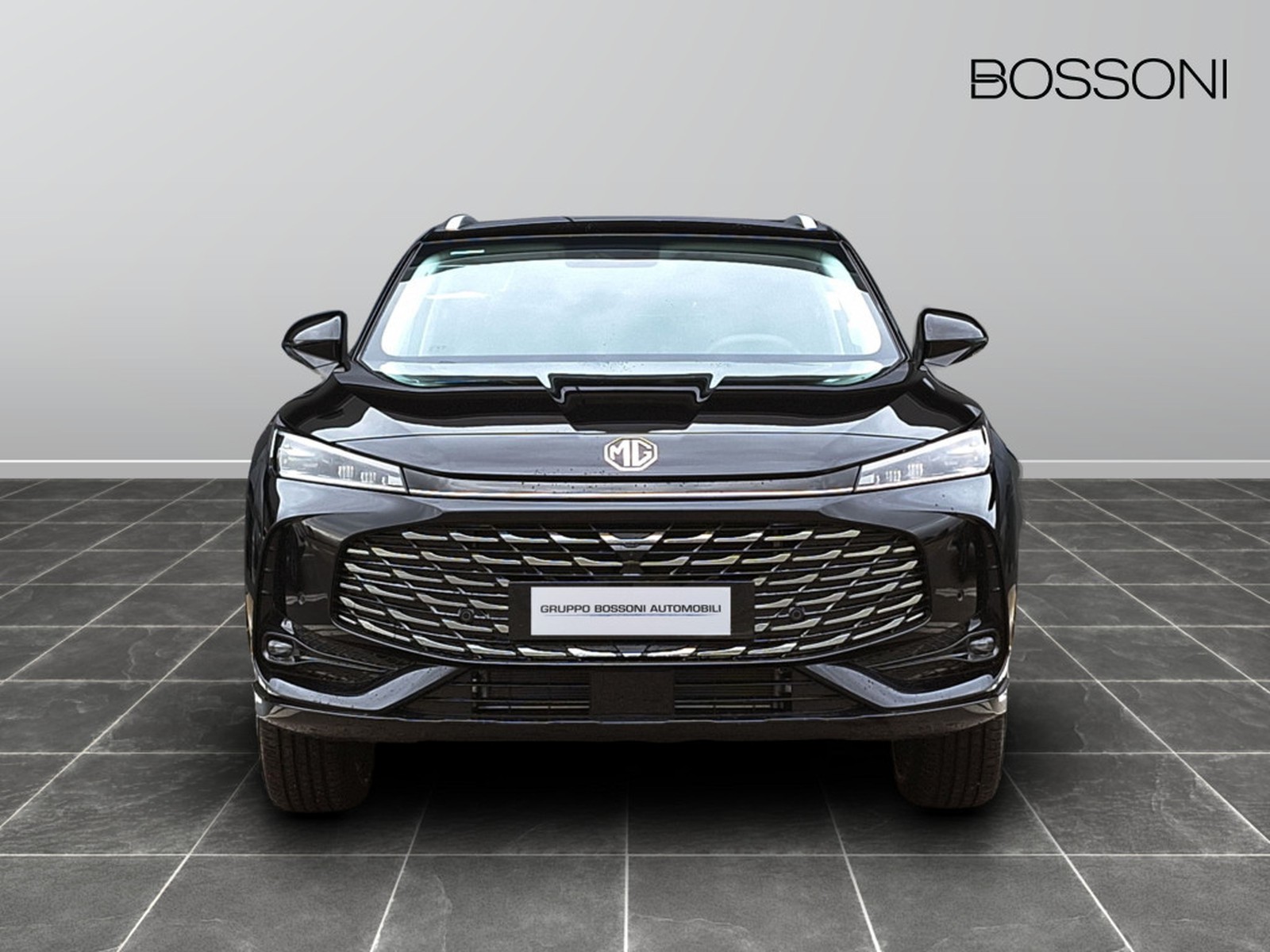 2 - Mg HS 1.5 phev luxury auto