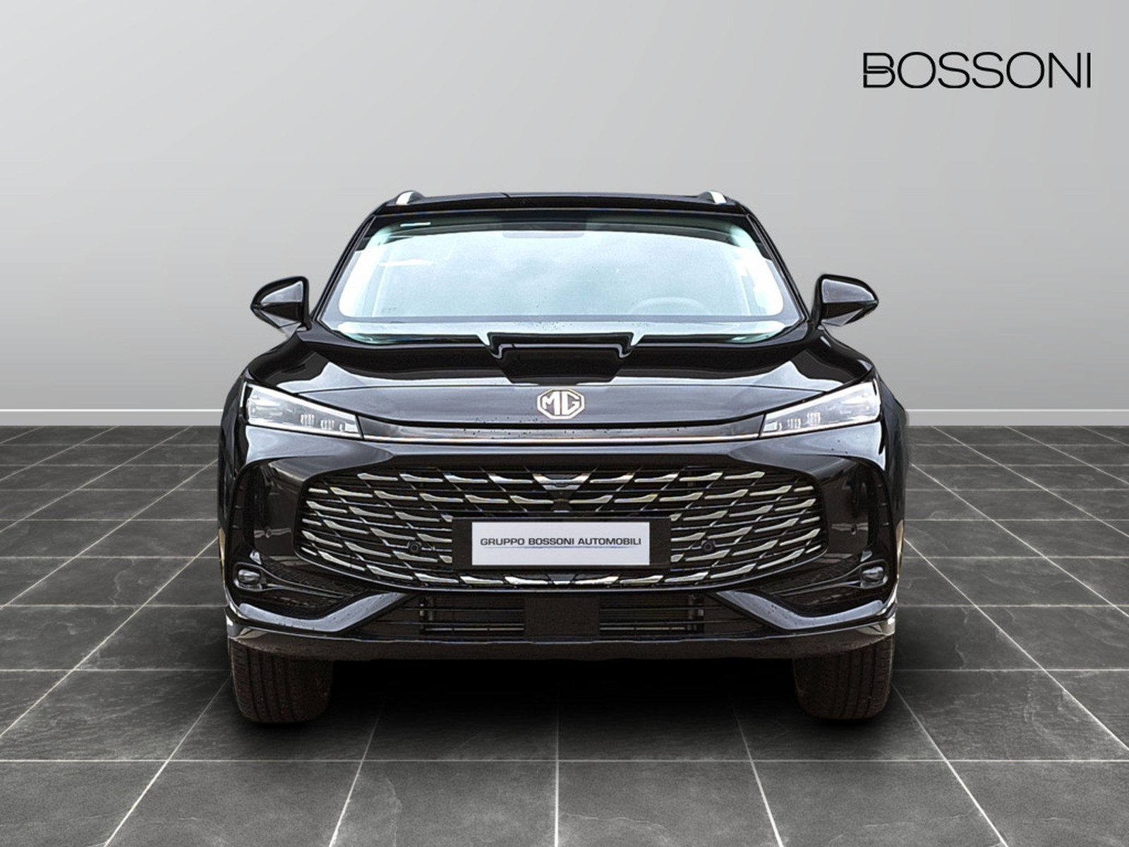 2 - Mg HS 1.5 phev luxury auto