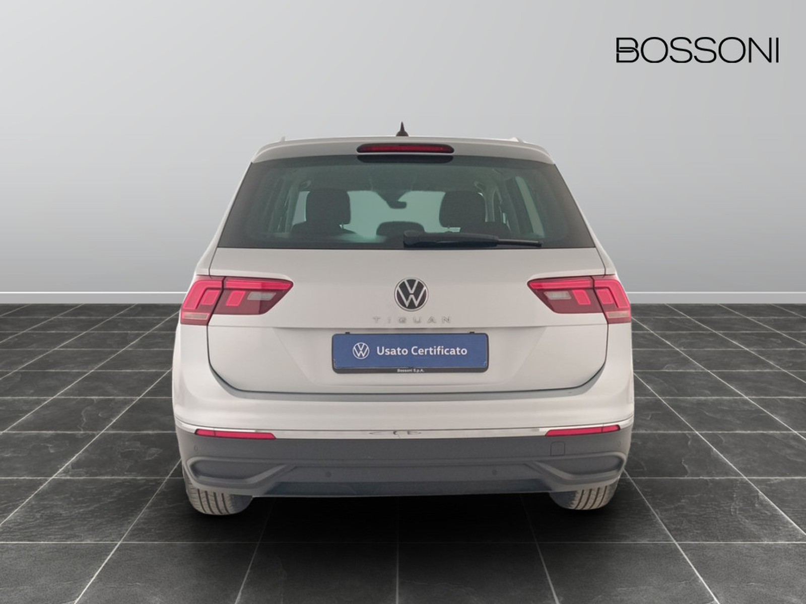 5 - Volkswagen Tiguan 1.5 tsi act 150cv life dsg