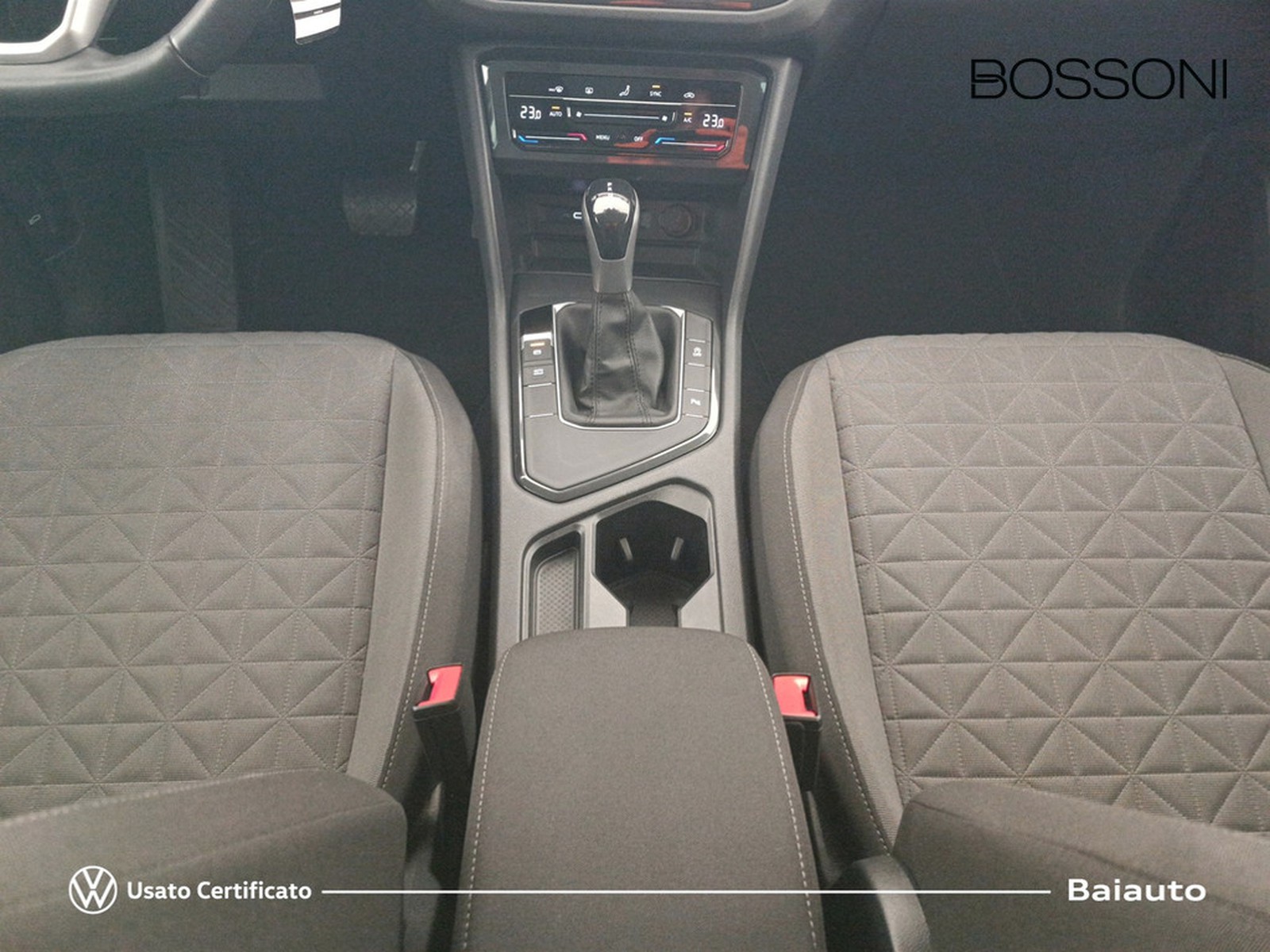 14 - Volkswagen Tiguan 1.5 tsi act 150cv life dsg