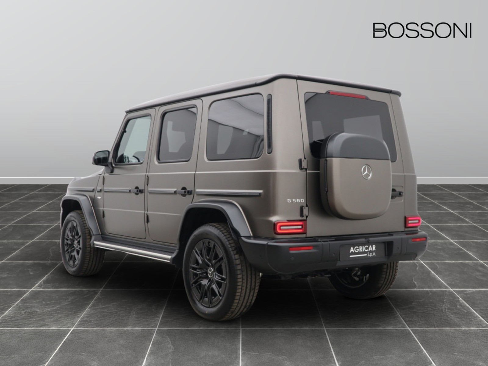 5 - Mercedes Classe G 580 eq amg line