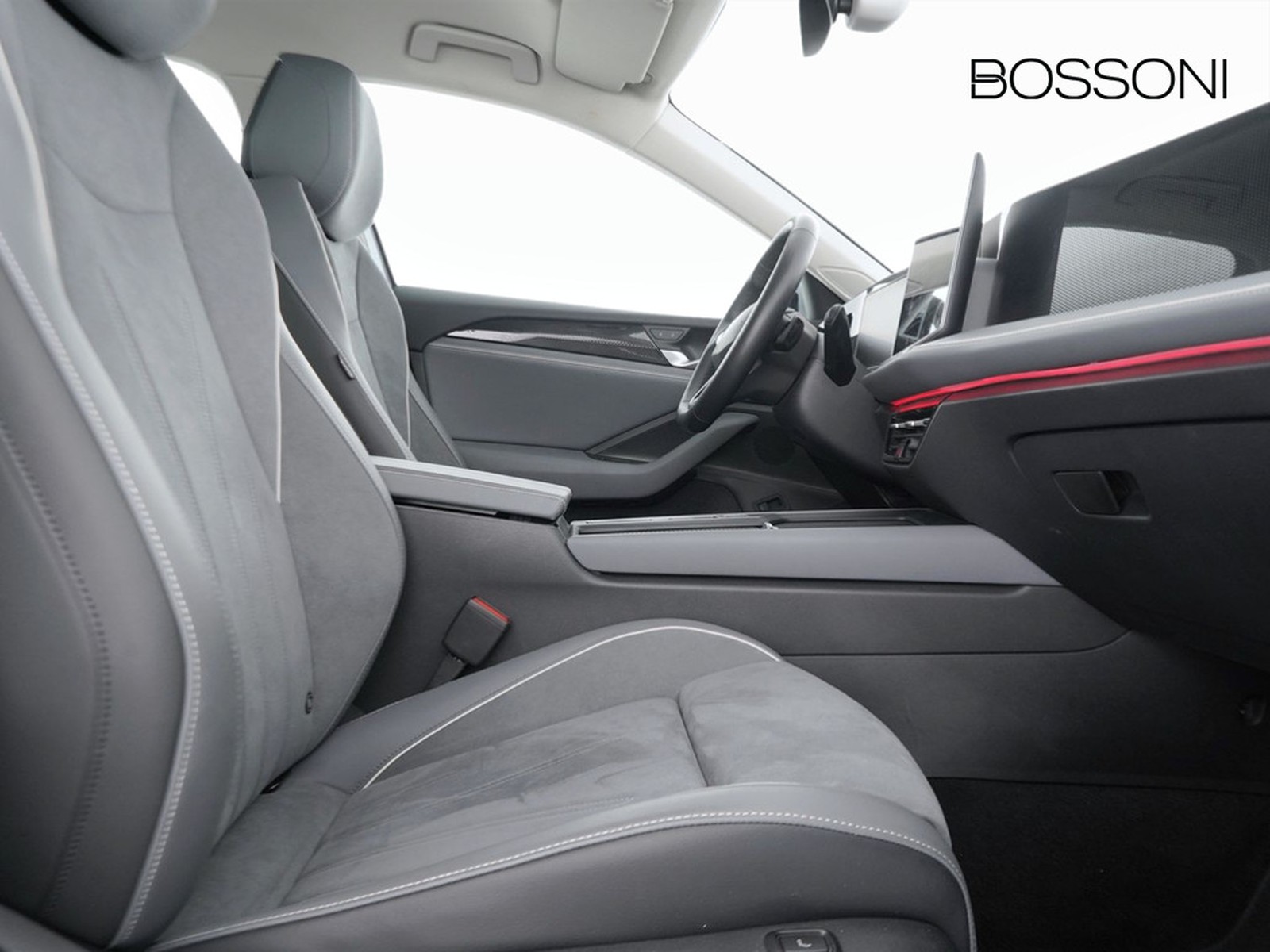 8 - Volkswagen Passat 2.0 tdi scr evo 150cv business dsg