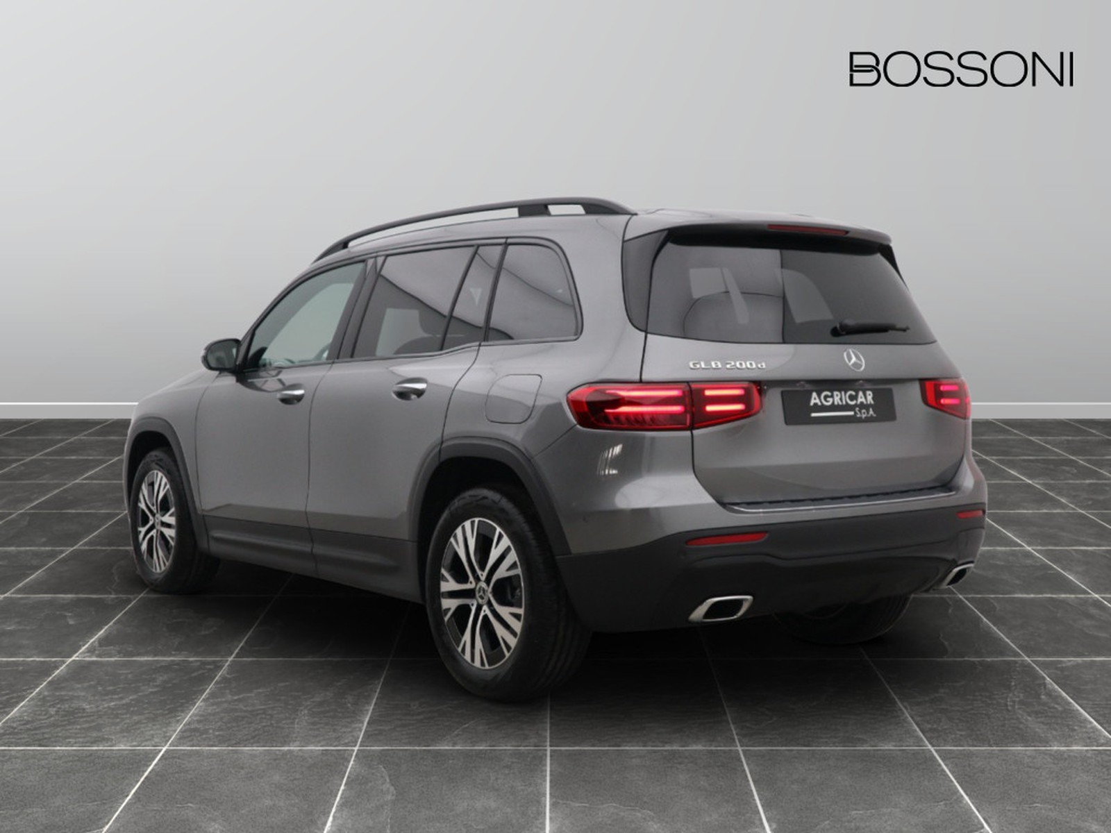 5 - Mercedes GLB 200 d progressive advanced plus 8g-dct