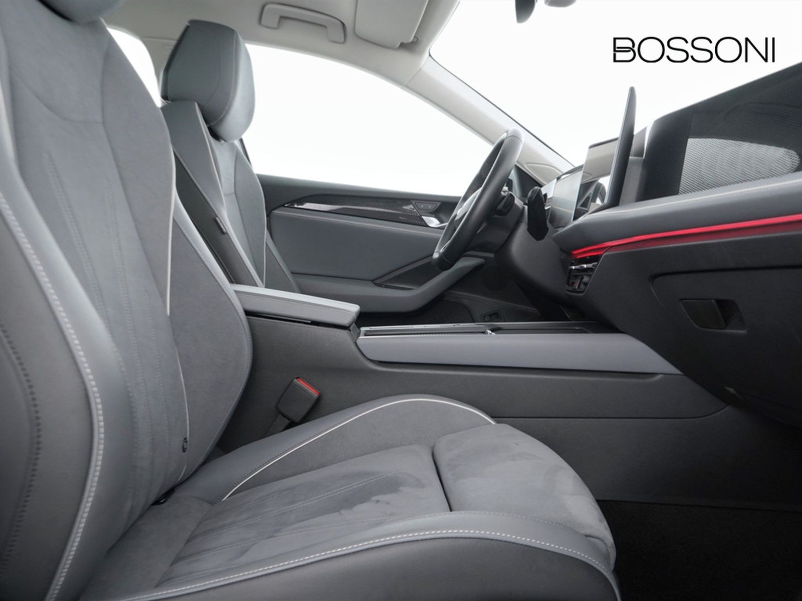 8 - Volkswagen Passat 2.0 tdi scr evo 150cv business dsg