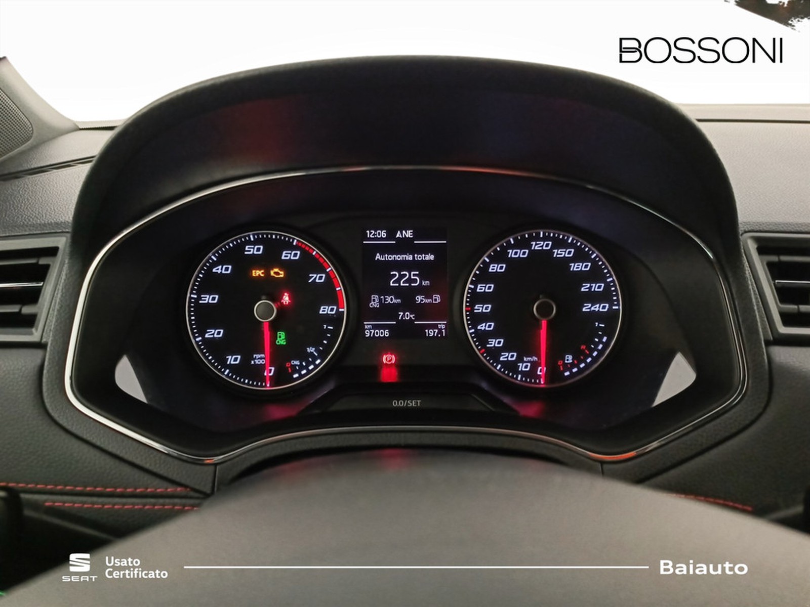 9 - Seat Arona 1.0 tgi 90cv fr