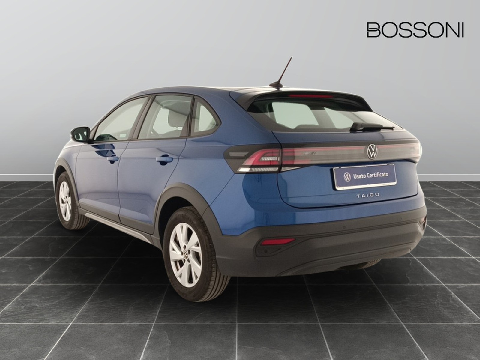 4 - Volkswagen Taigo 1.0 tsi 115cv life