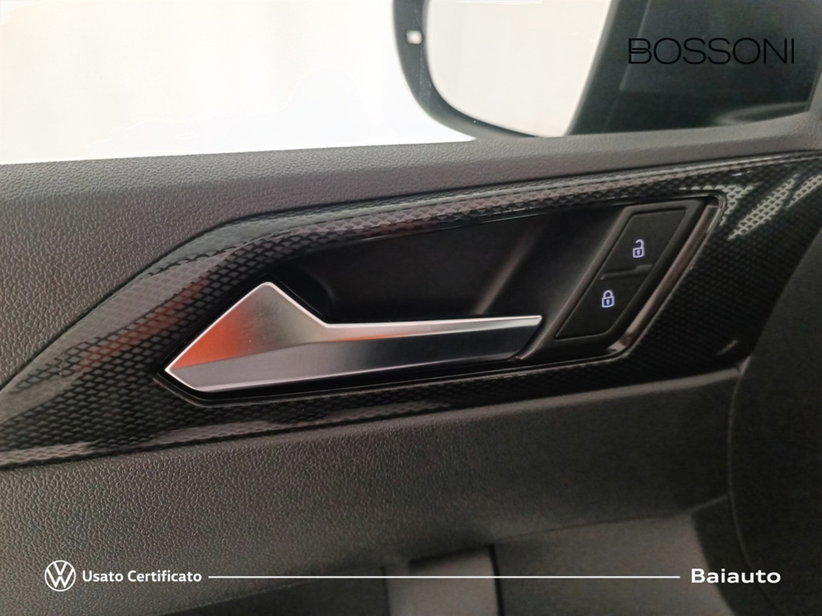 18 - Volkswagen Taigo 1.0 tsi 115cv life