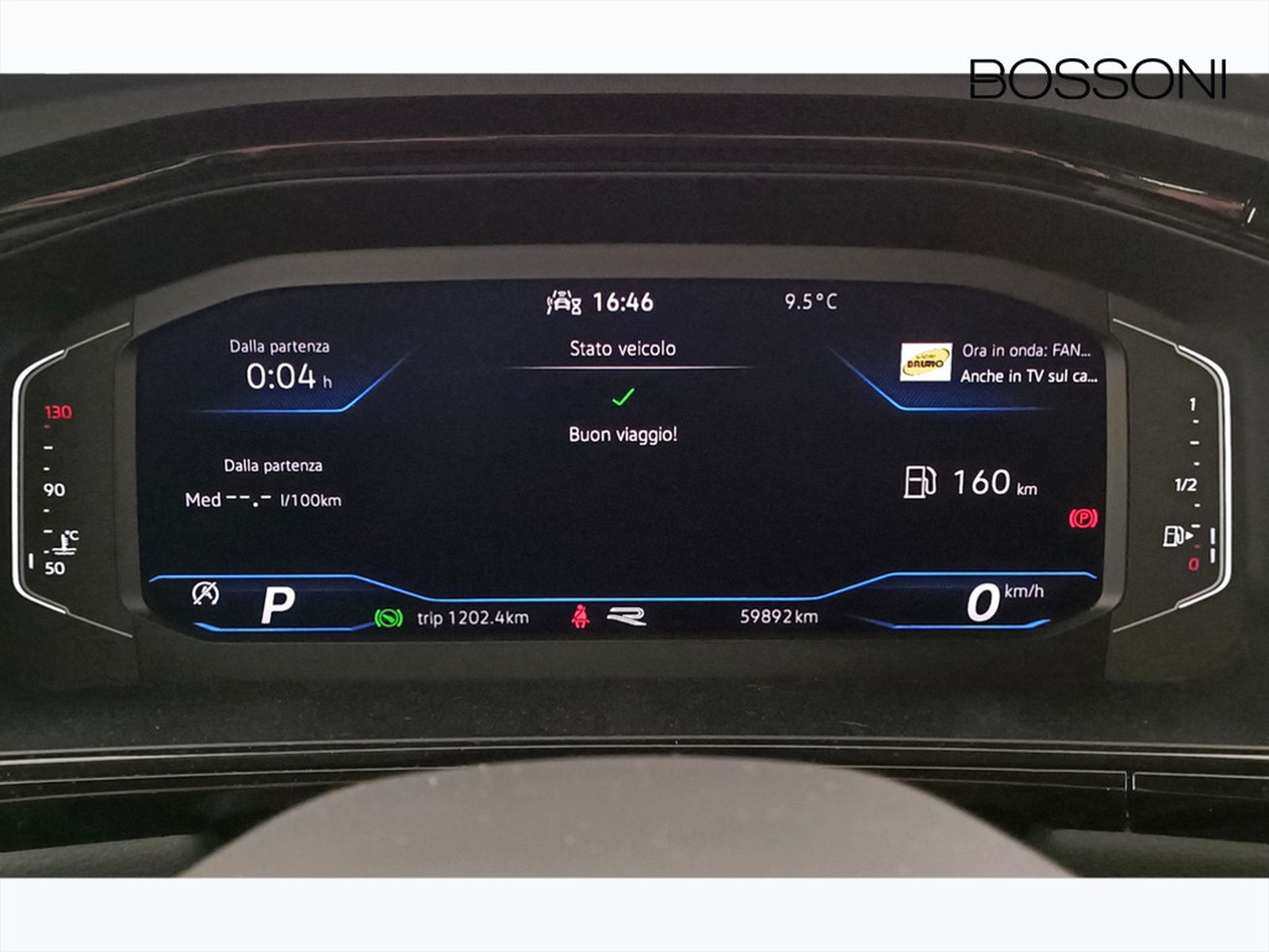 18 - Volkswagen T-Roc 2.0 tdi scr 150cv r line dsg