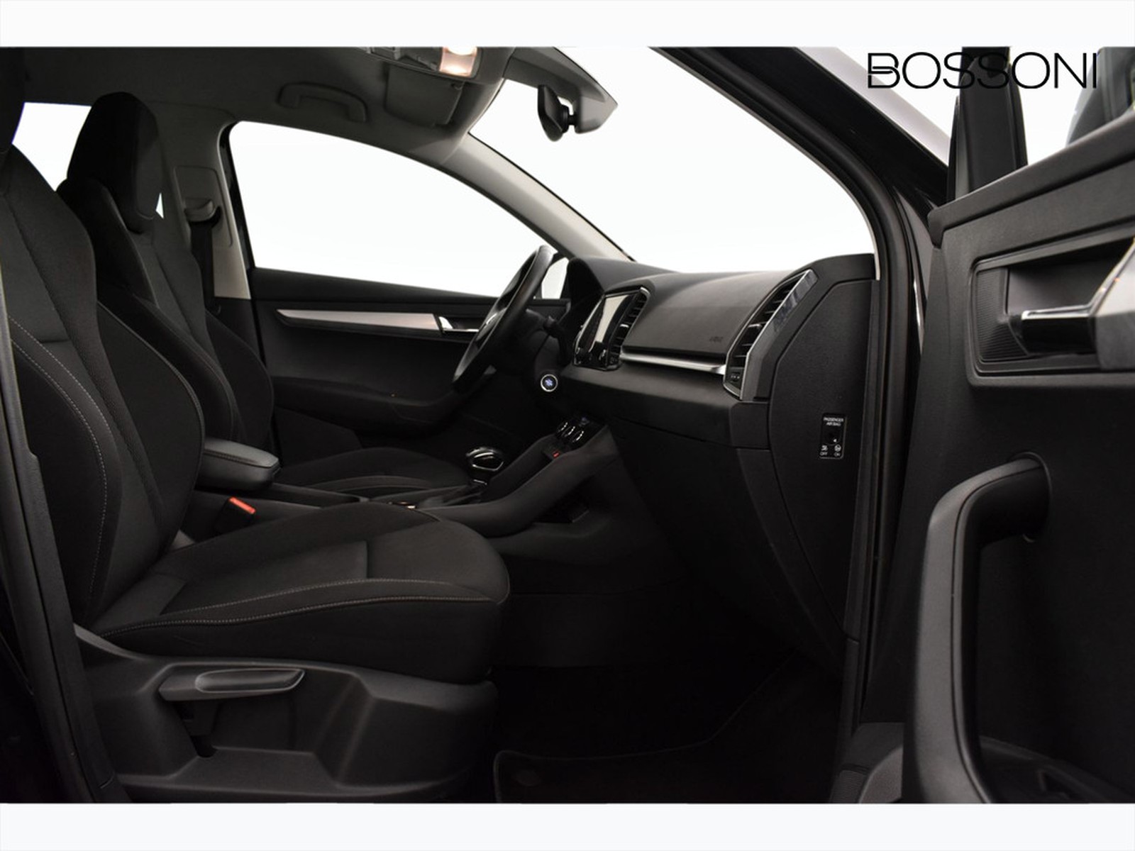 8 - Skoda Karoq 2.0 tdi evo scr 115cv executive dsg