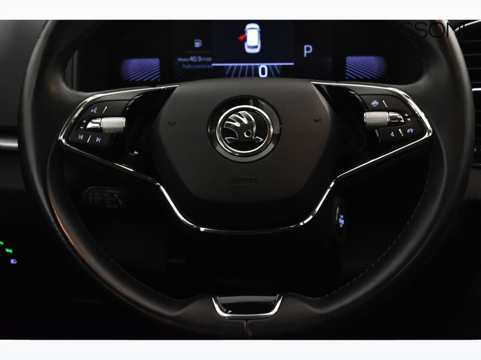 15 - Skoda Karoq 2.0 tdi evo scr 115cv executive dsg