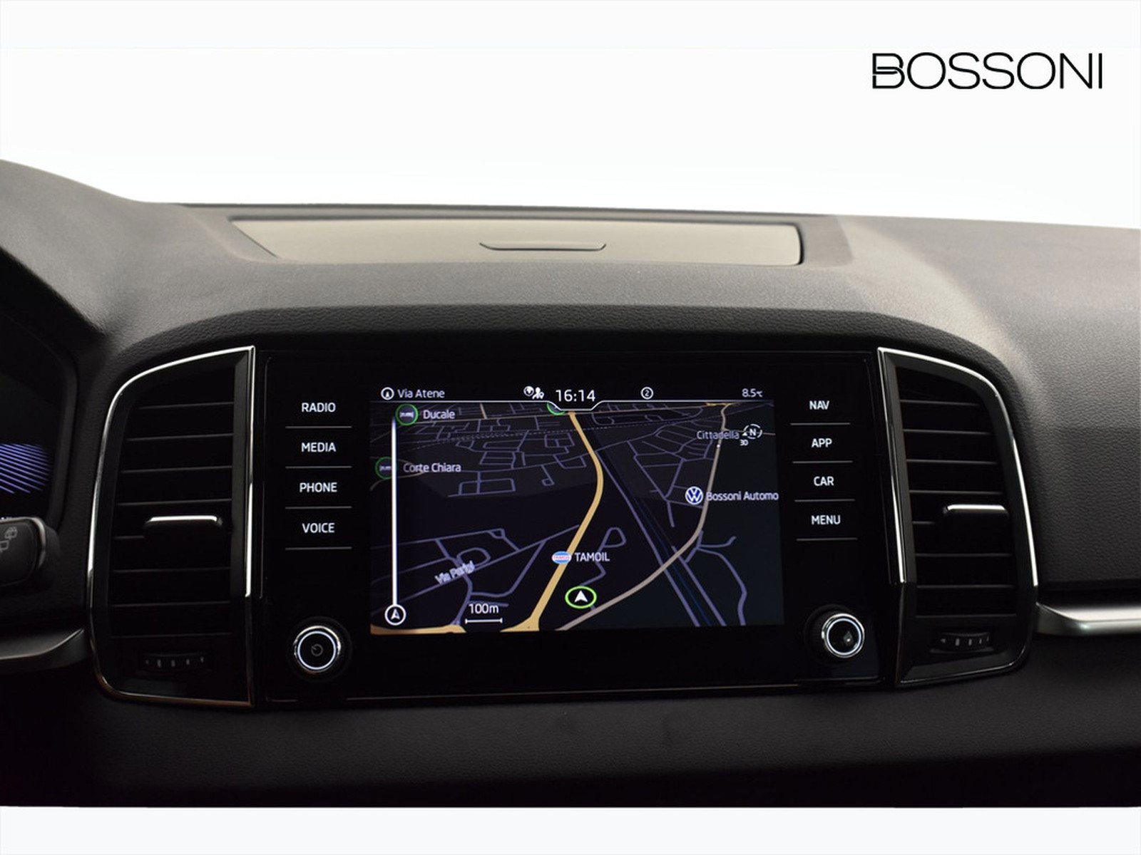 24 - Skoda Karoq 2.0 tdi evo scr 115cv executive dsg