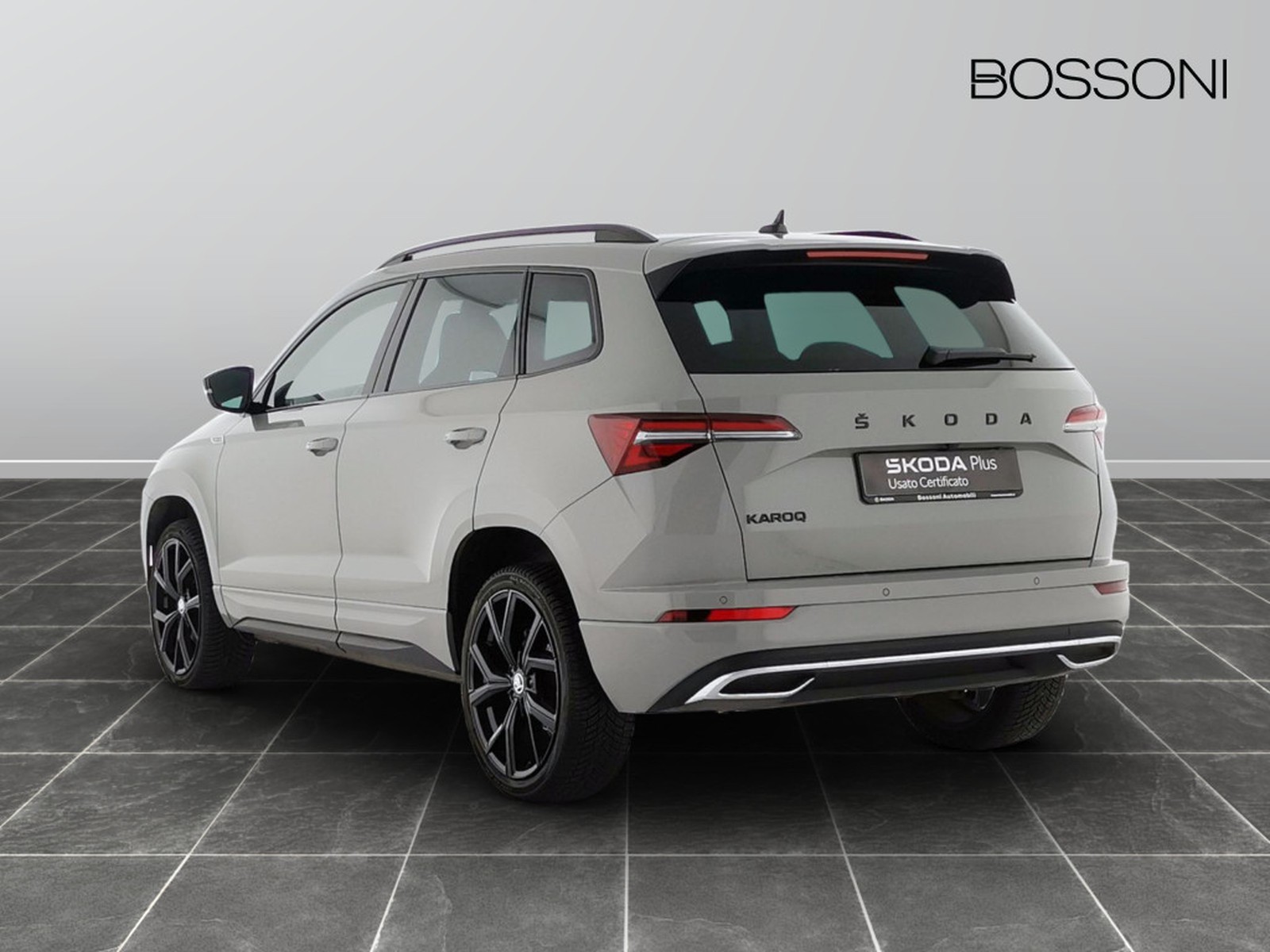 4 - Skoda Karoq 1.5 tsi act sportline dsg
