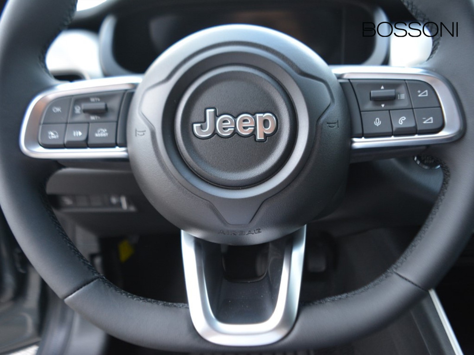 16 - Jeep Avenger 1.2 turbo 100cv summit fwd