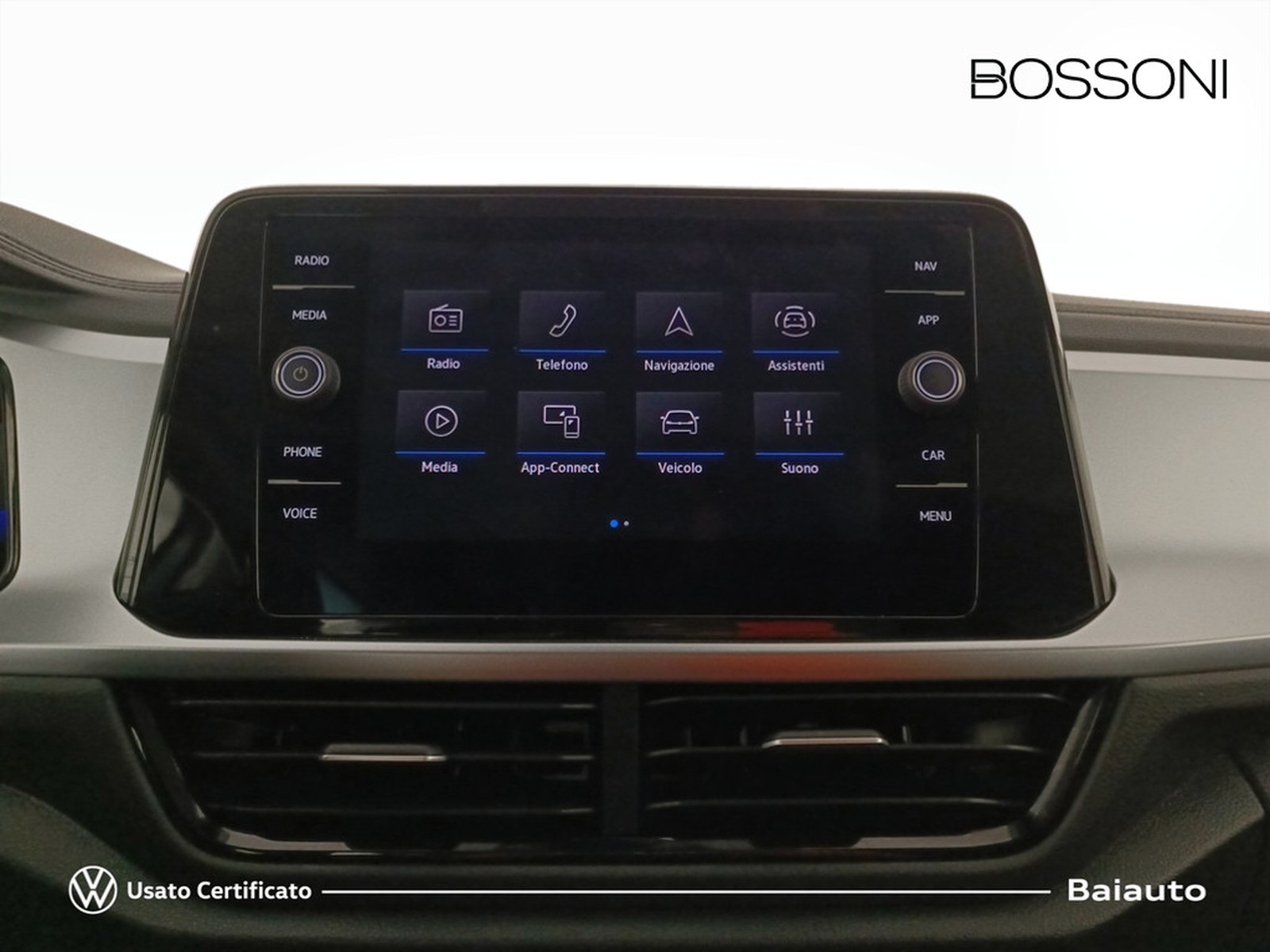 10 - Volkswagen T-Roc 2.0 tdi scr 115cv life