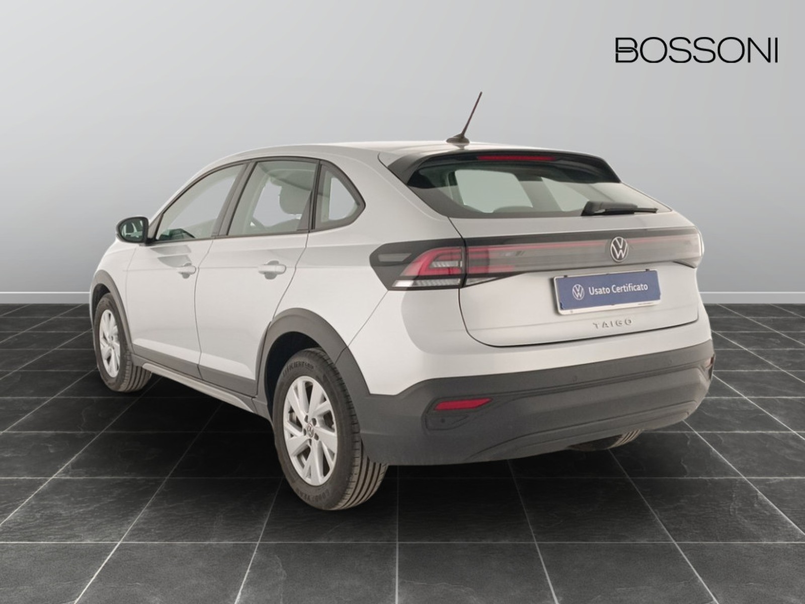 4 - Volkswagen Taigo 1.0 tsi 115cv life