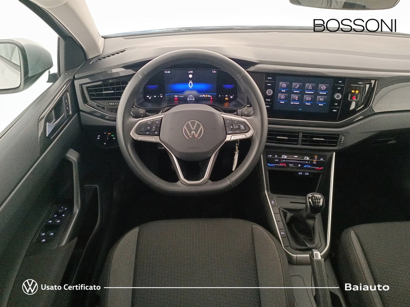 8 - Volkswagen Taigo 1.0 tsi 115cv life