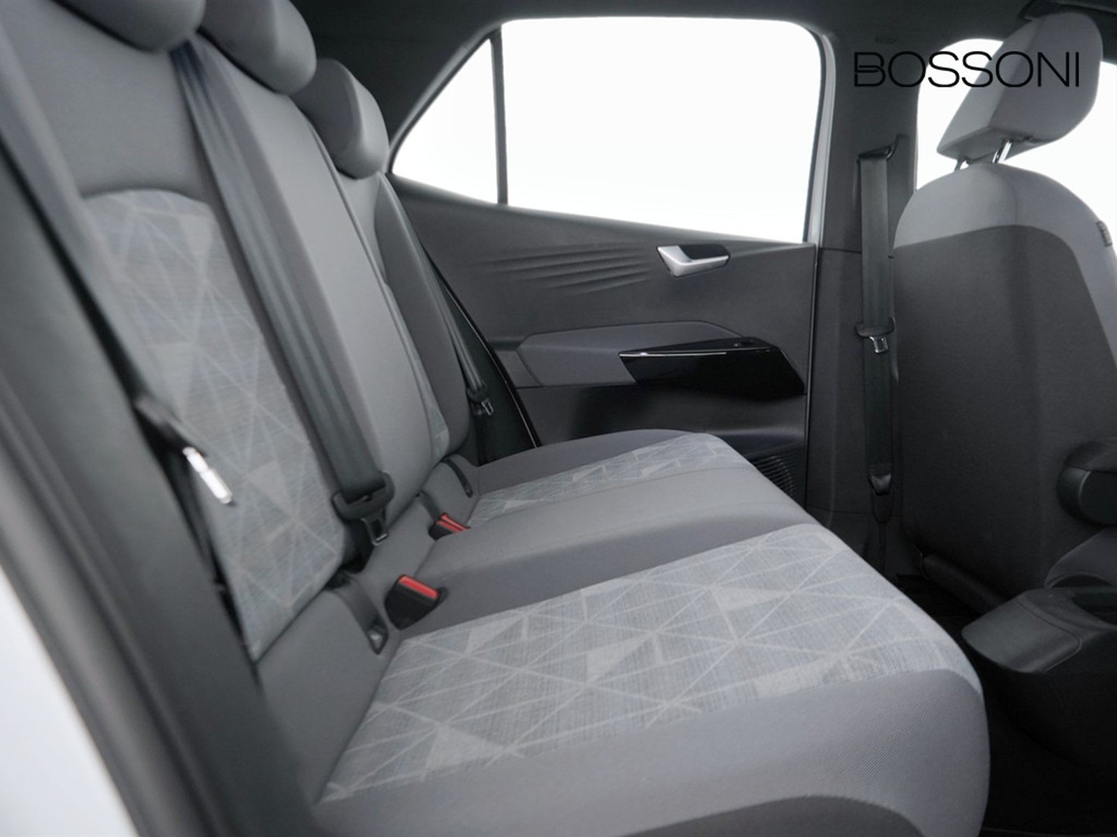 9 - Volkswagen ID.3 58 kwh pro performance active