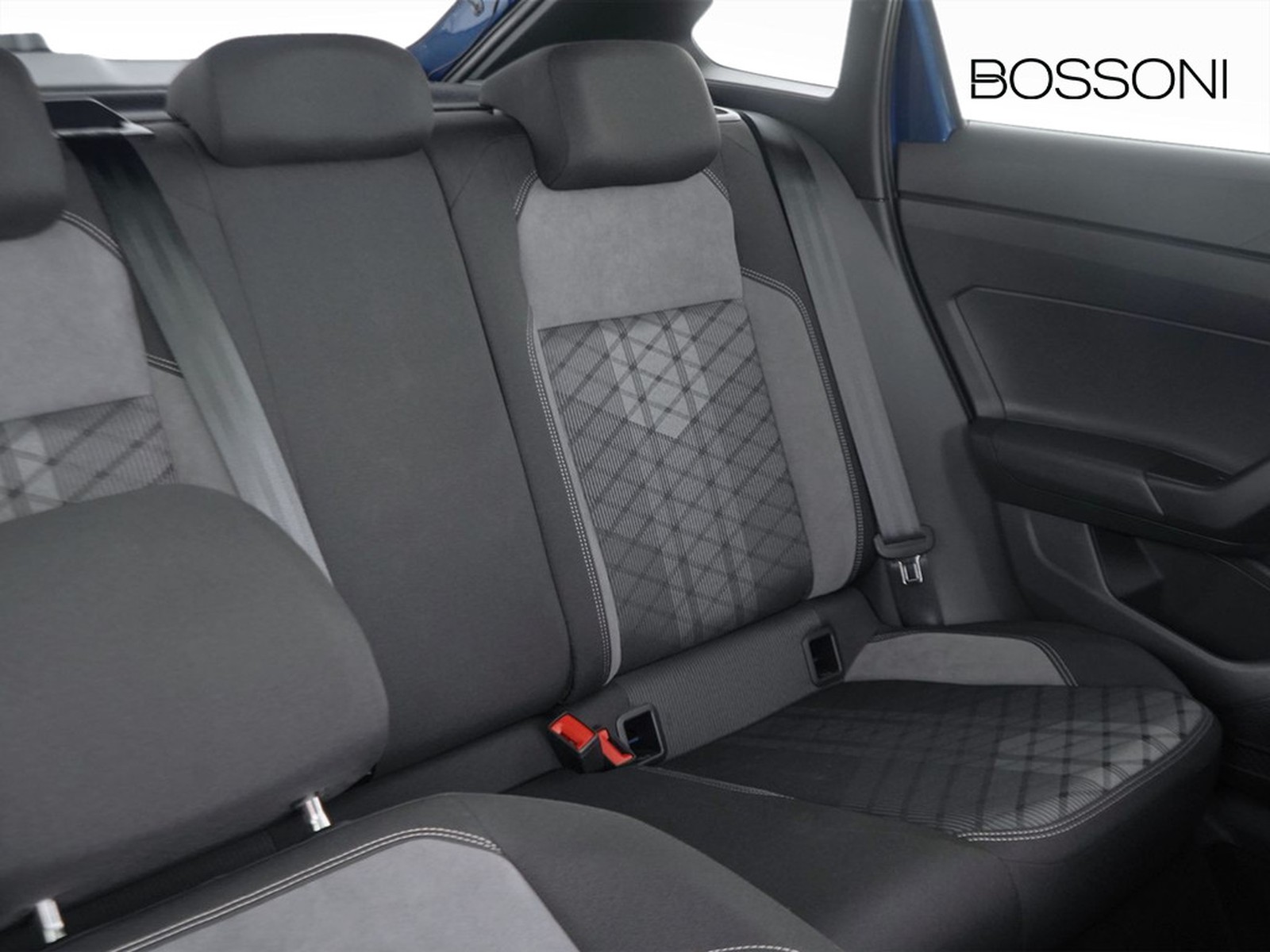 23 - Volkswagen Taigo 1.0 tsi 115cv r-line dsg