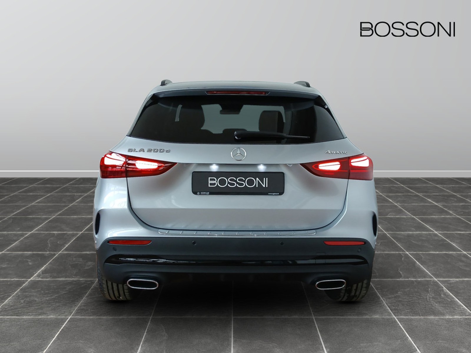 6 - Mercedes GLA 200 d amg line premium 4matic 8g-dct