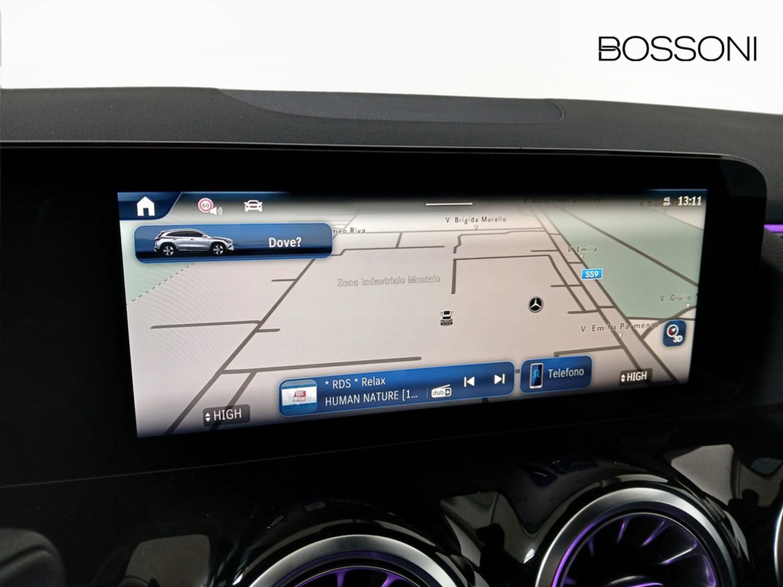 10 - Mercedes GLA 200 d amg line premium 4matic 8g-dct