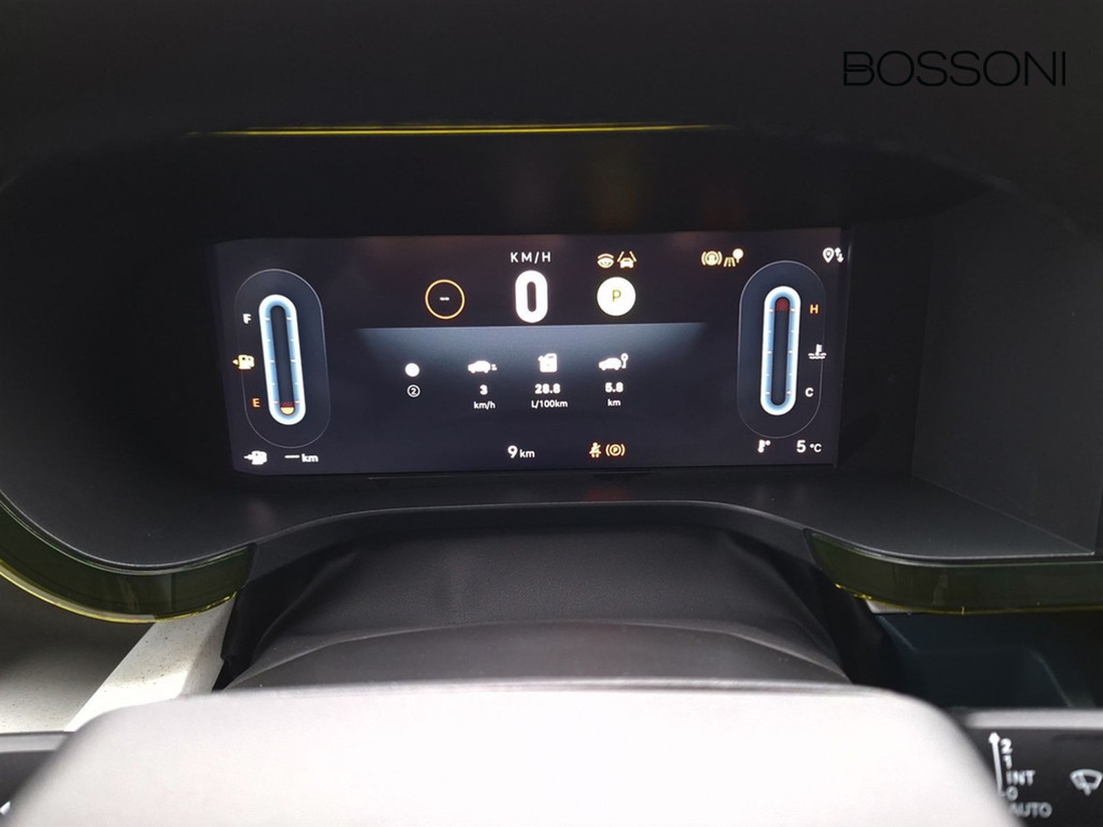 10 - Fiat Grande Panda 1.2 hybrid 110cv la prima