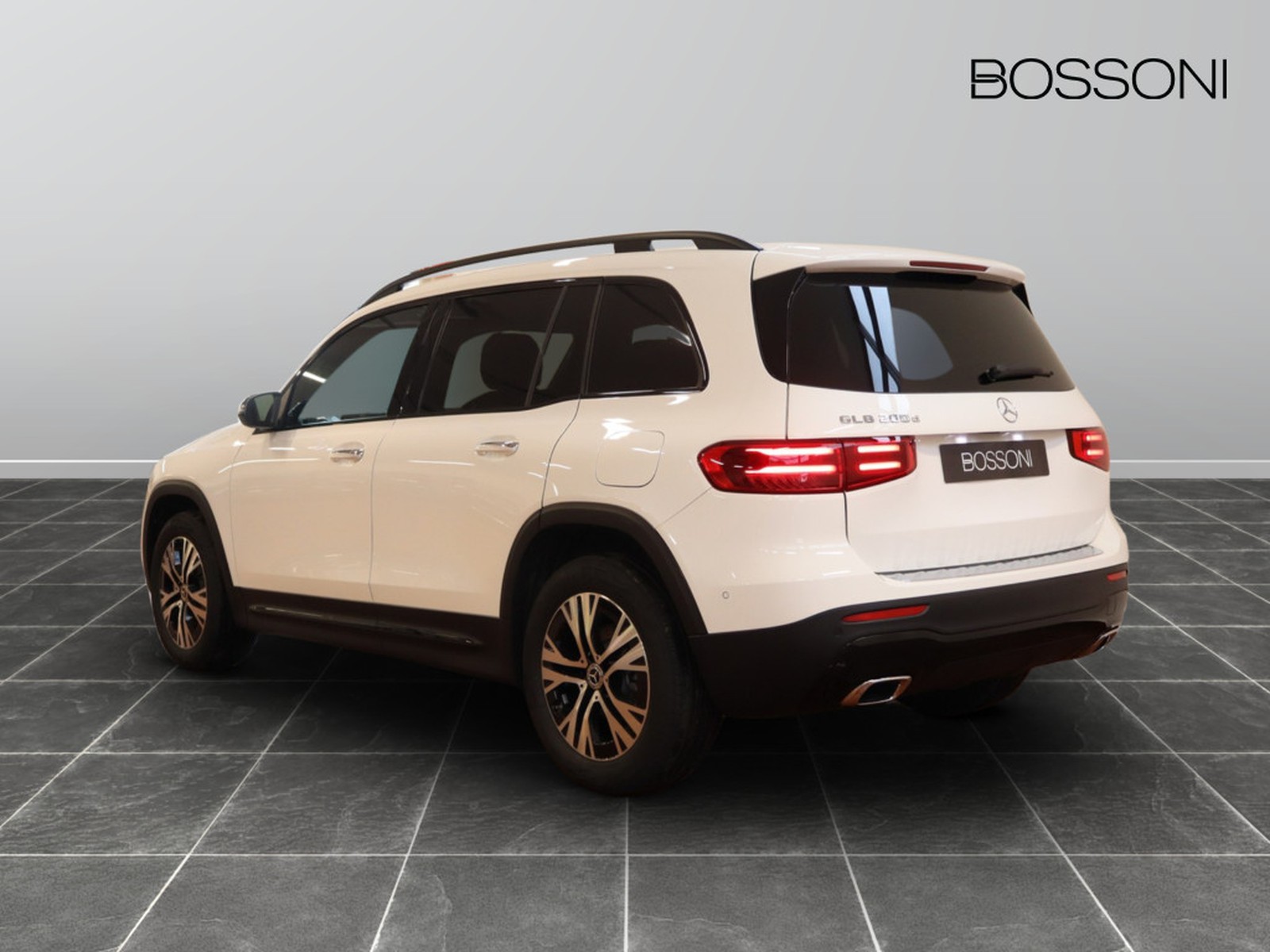 5 - Mercedes GLB 200 d progressive advanced plus 8g-dct