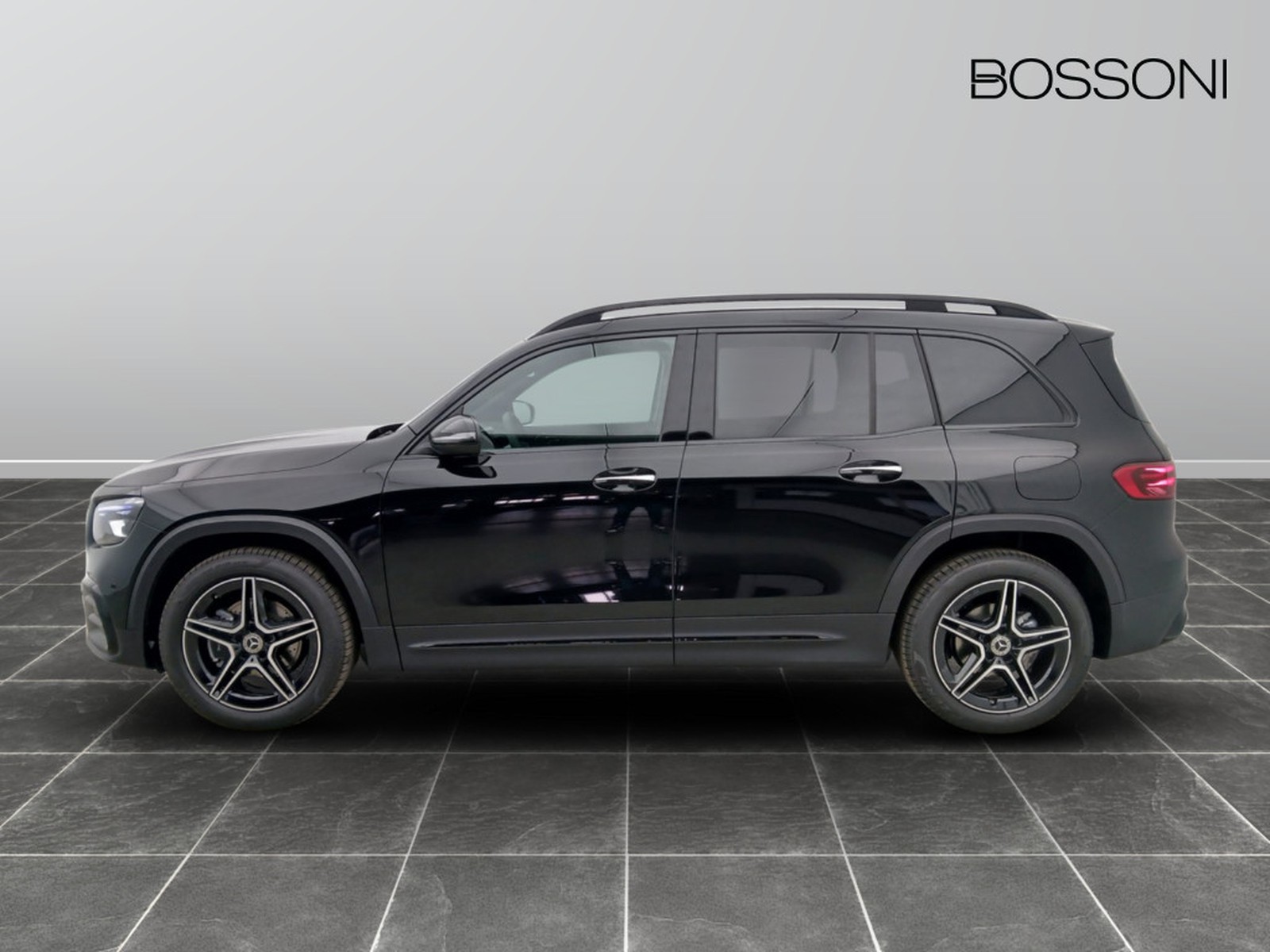 3 - Mercedes GLB 200 d amg line premium 4matic 8g-dct