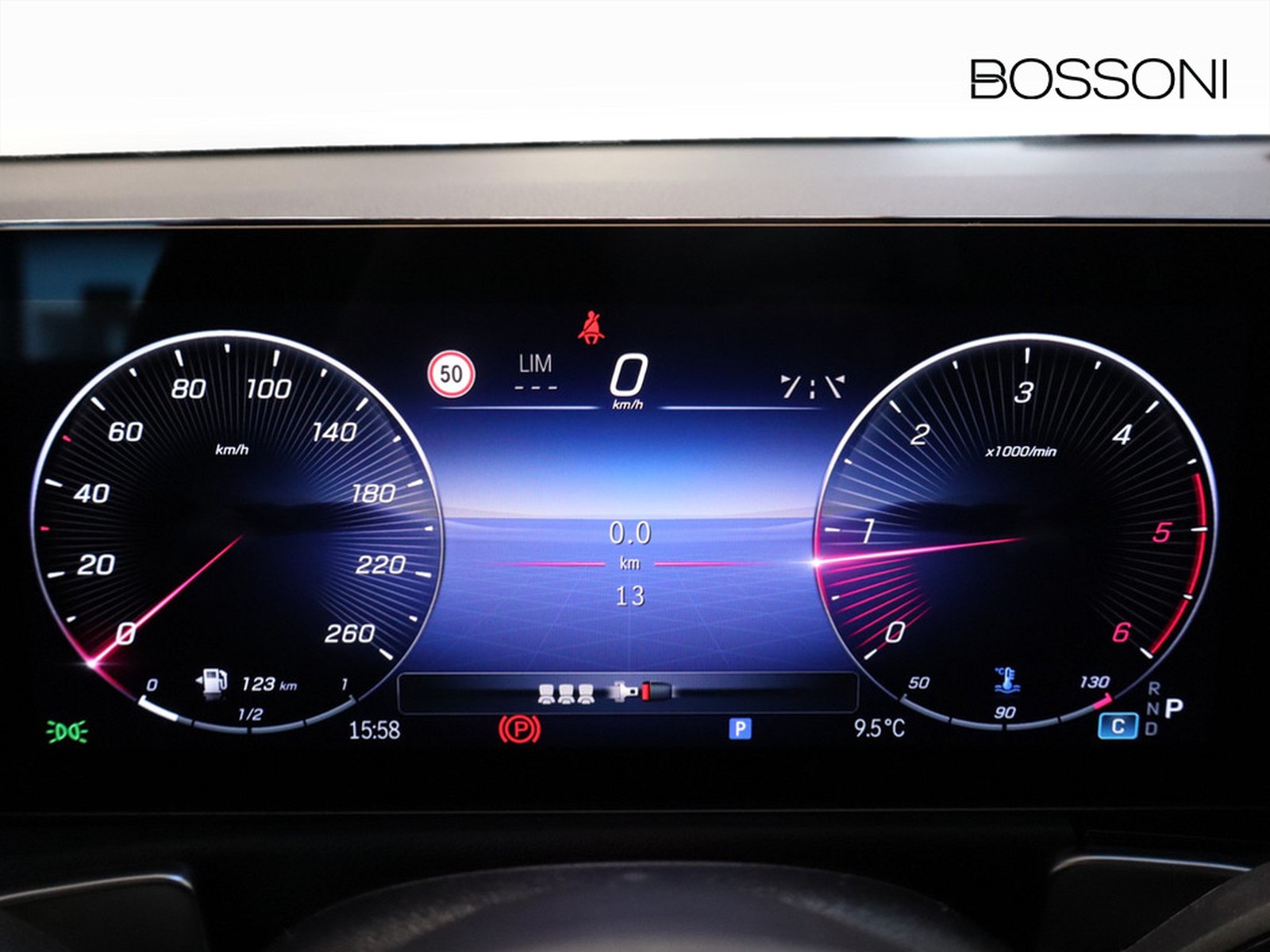 9 - Mercedes GLB 200 d amg line premium 4matic 8g-dct