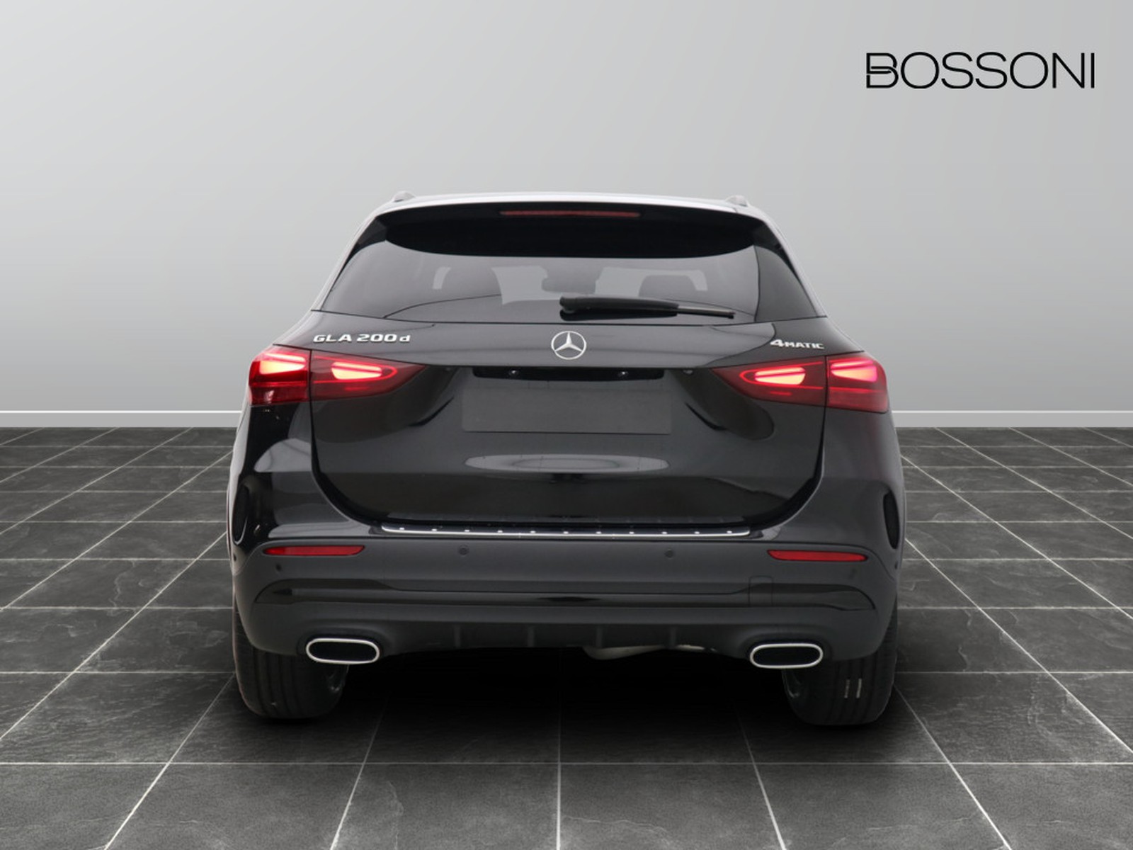 6 - Mercedes GLA 200 d amg line premium 4matic 8g-dct