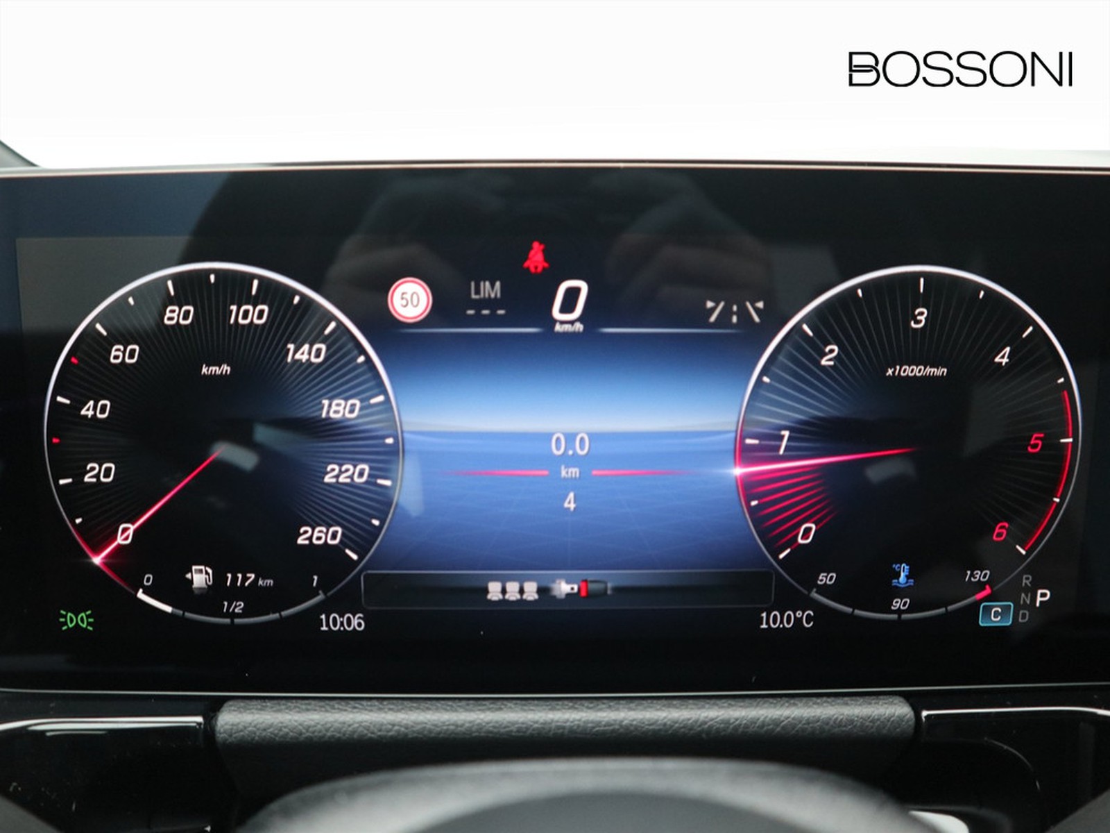 9 - Mercedes GLA 200 d amg line premium 4matic 8g-dct