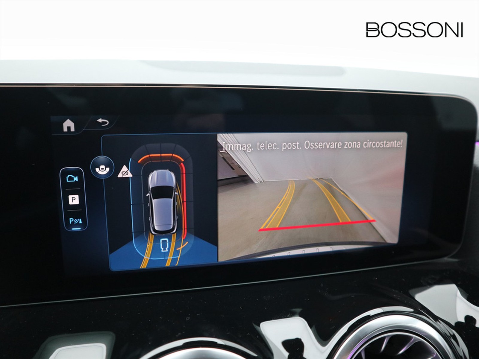 11 - Mercedes GLA 200 d amg line premium 4matic 8g-dct