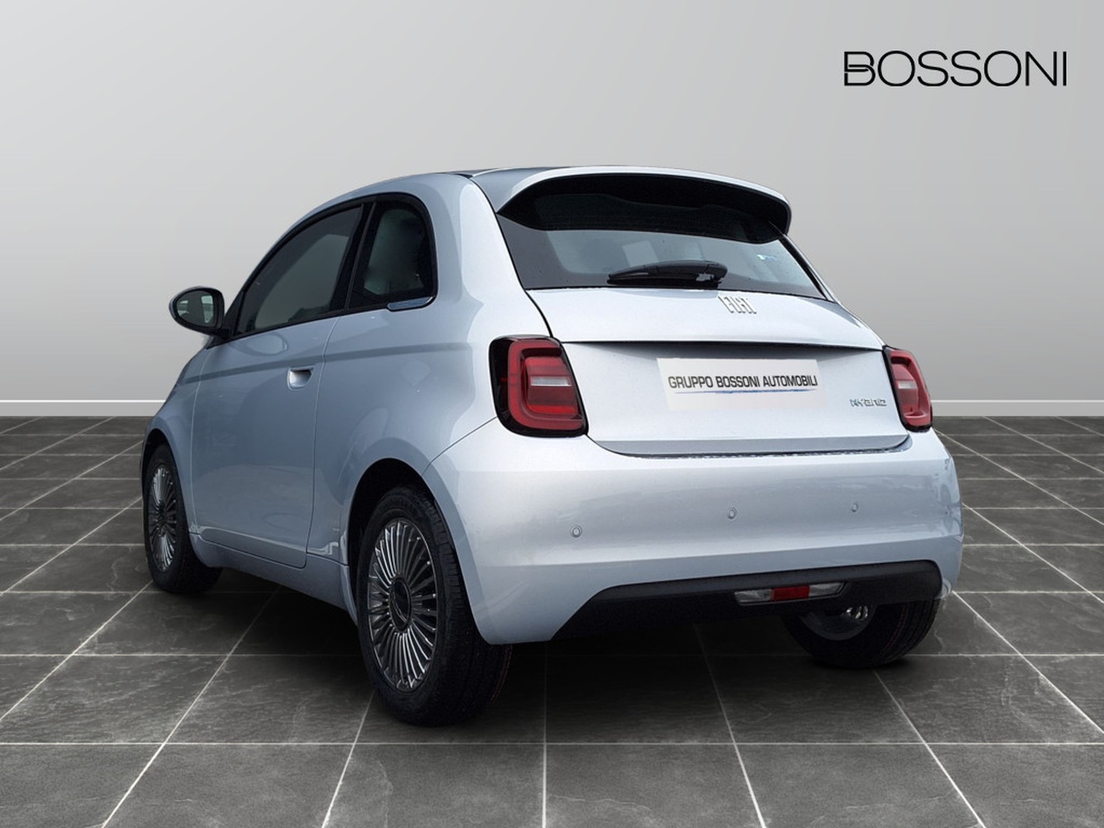 6 - Fiat 500 1.0 hybrid torino