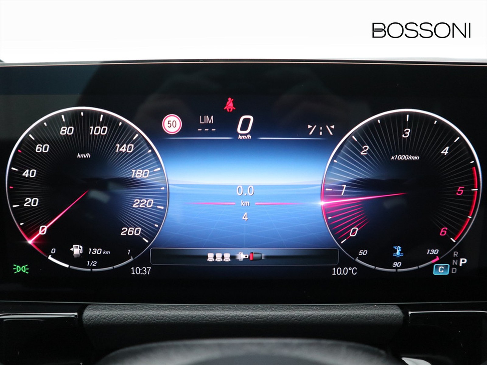 9 - Mercedes GLA 200 d amg line premium 8g-dct