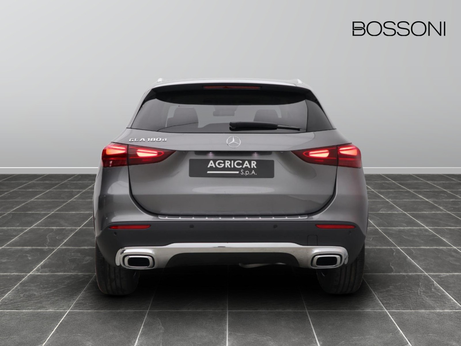 6 - Mercedes GLA 180 d progressive advanced 8g-dct