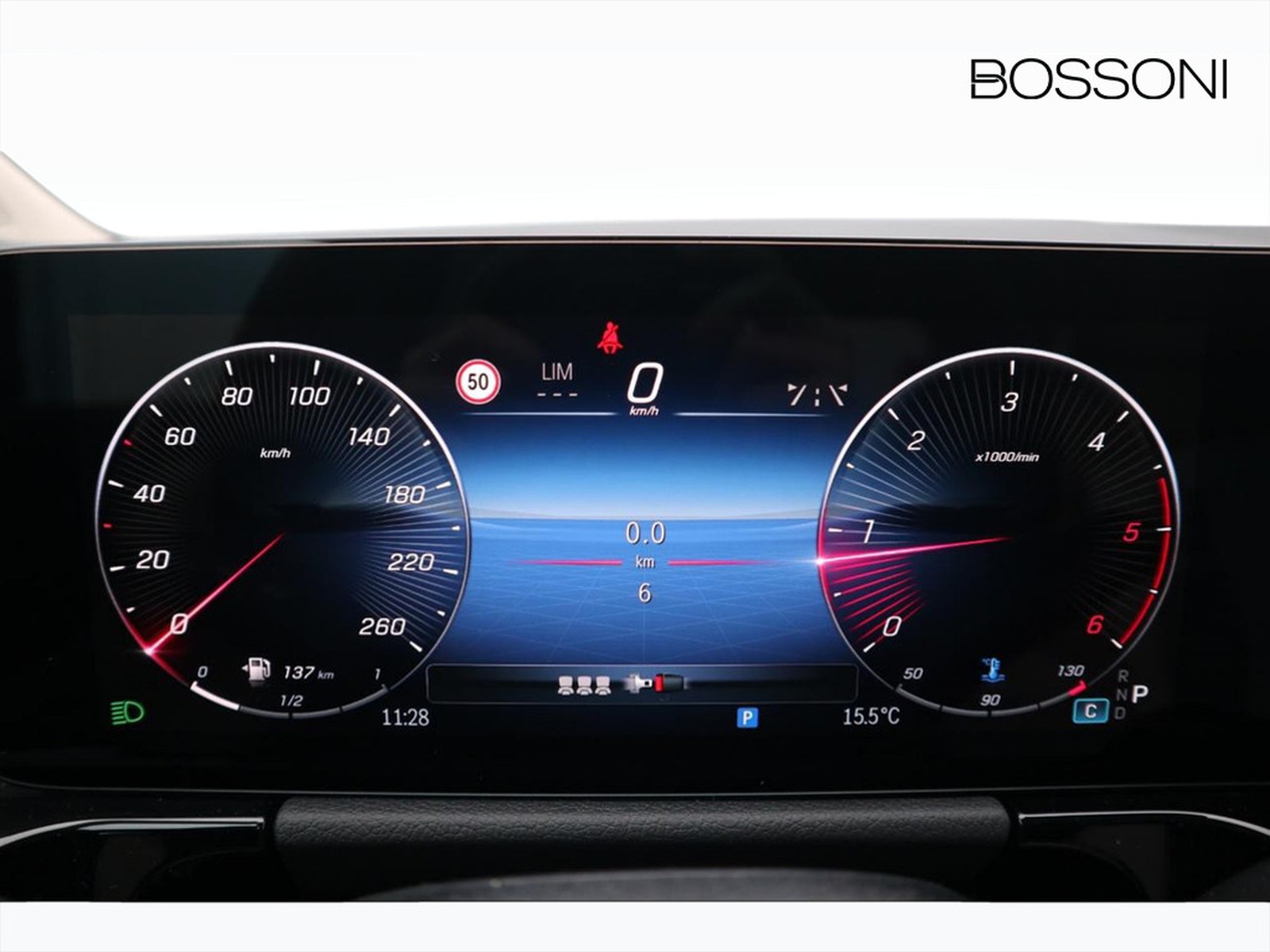 9 - Mercedes GLA 180 d progressive advanced 8g-dct