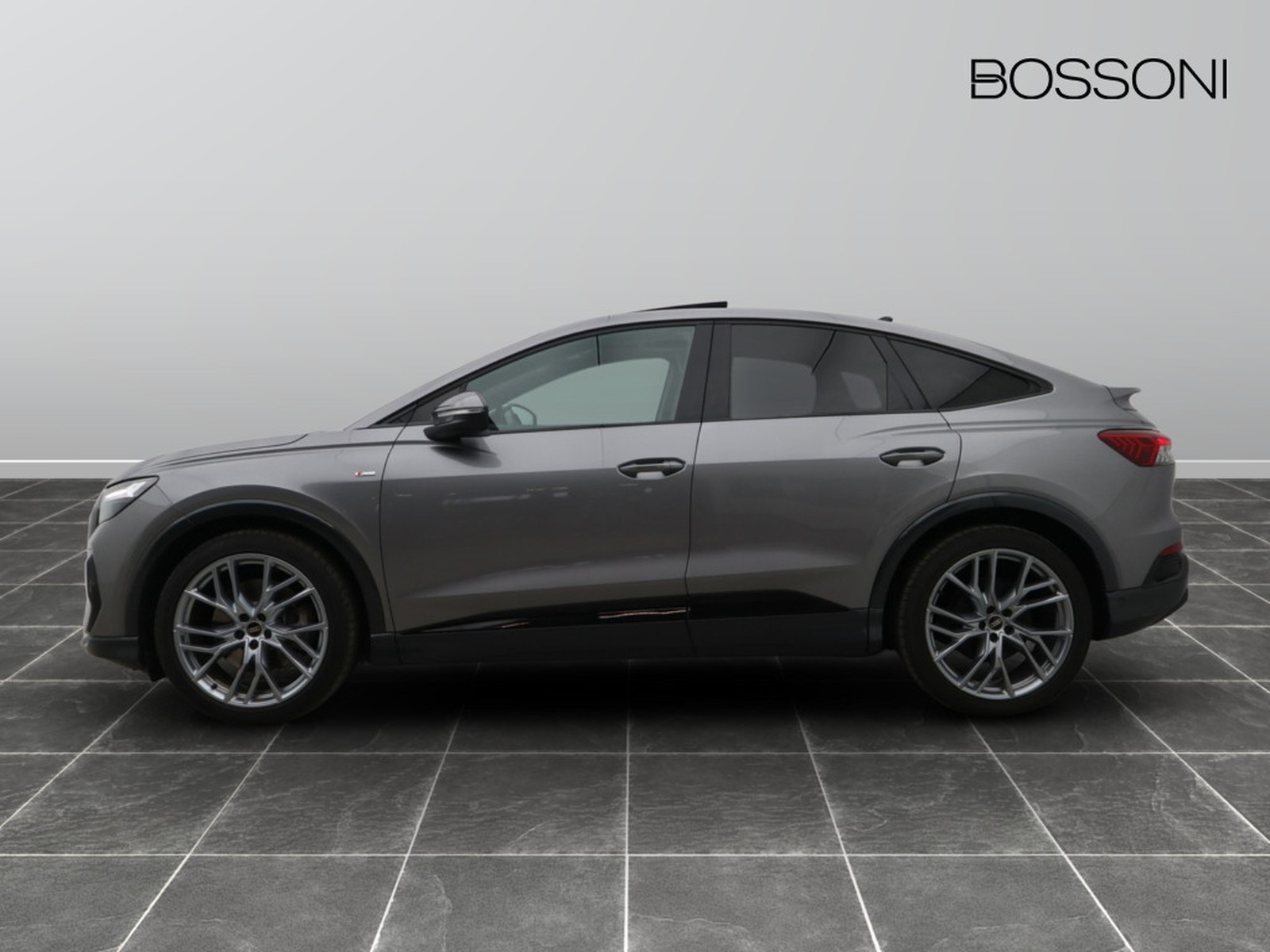 3 - Audi Q4 e-tron sportback e-tron 40 s line edition