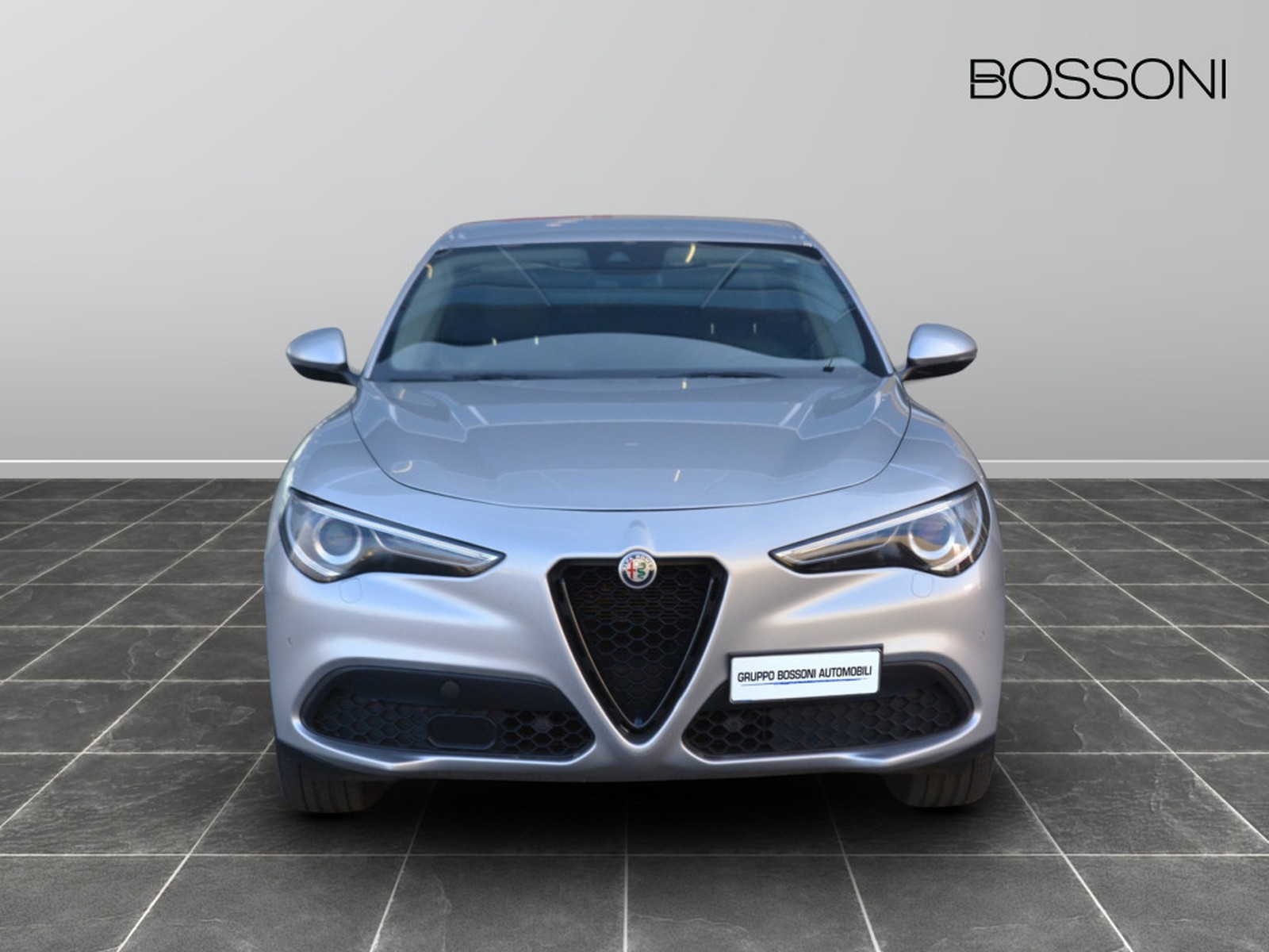 2 - Alfa Romeo Stelvio 2.2 turbo 190cv sprint q4 at8