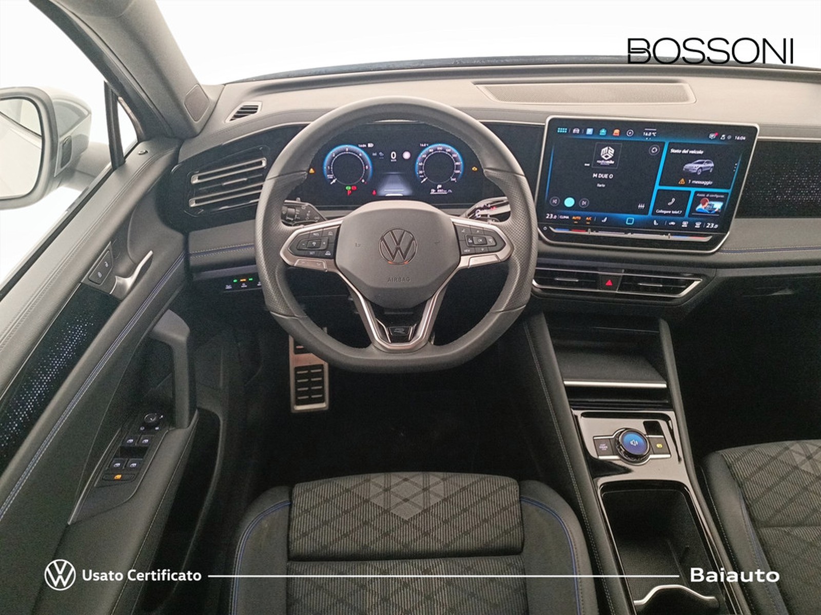 8 - Volkswagen Tiguan 2.0 tdi scr 150cv r-line dsg