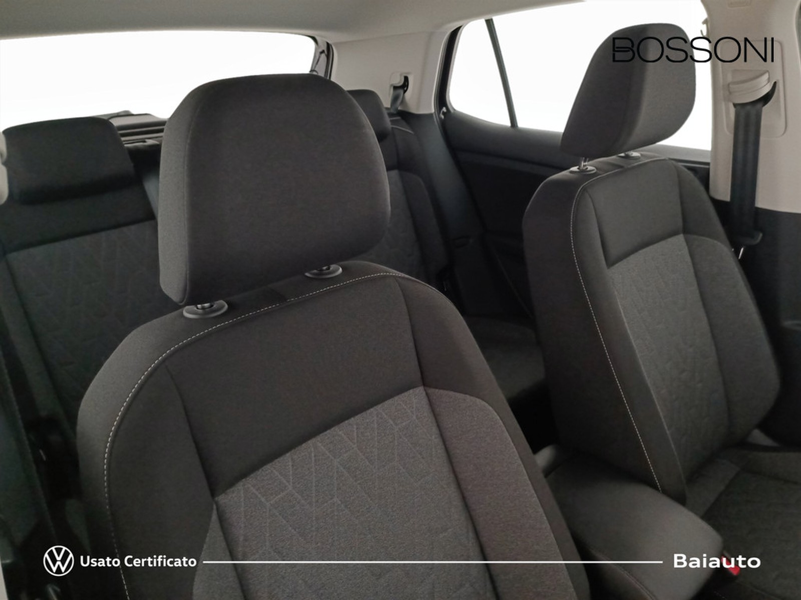 21 - Volkswagen T-Cross 1.0 tsi 115cv life dsg