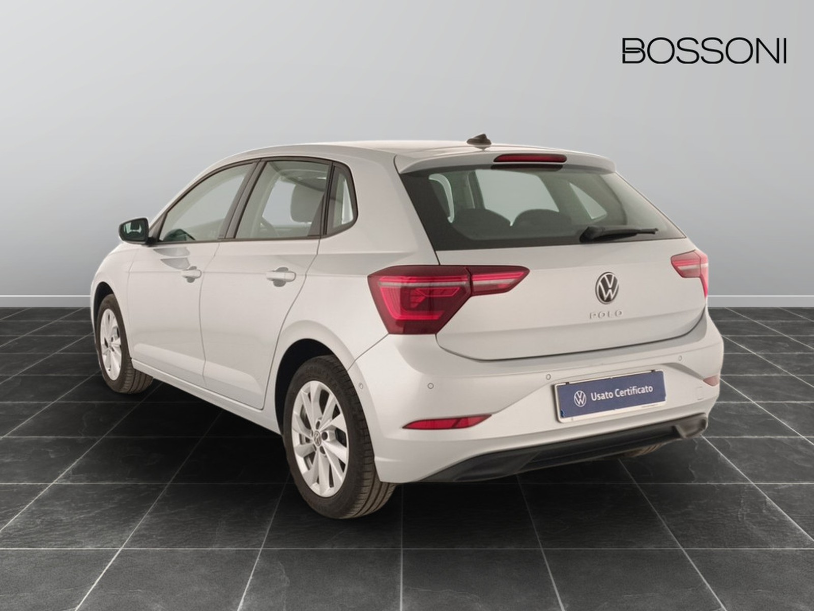 4 - Volkswagen Polo 1.0 tsi 95cv style