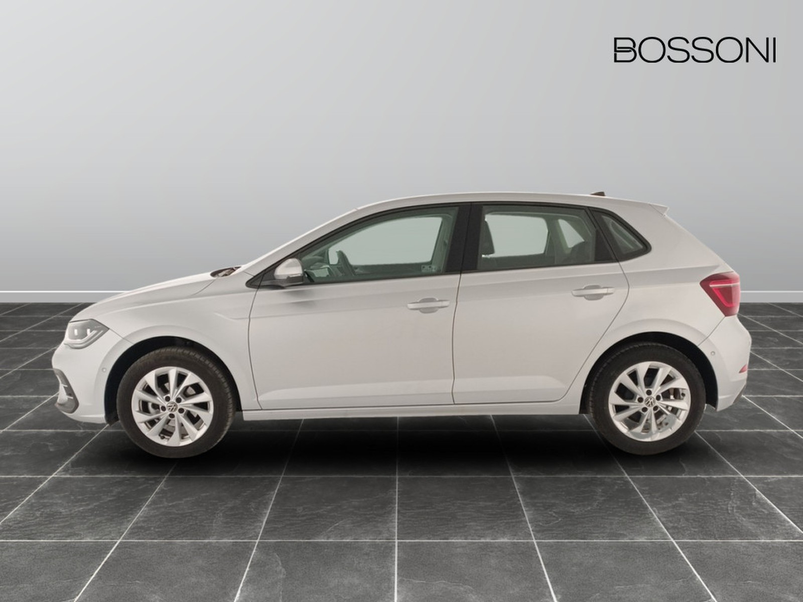 3 - Volkswagen Polo 1.0 tsi 95cv style