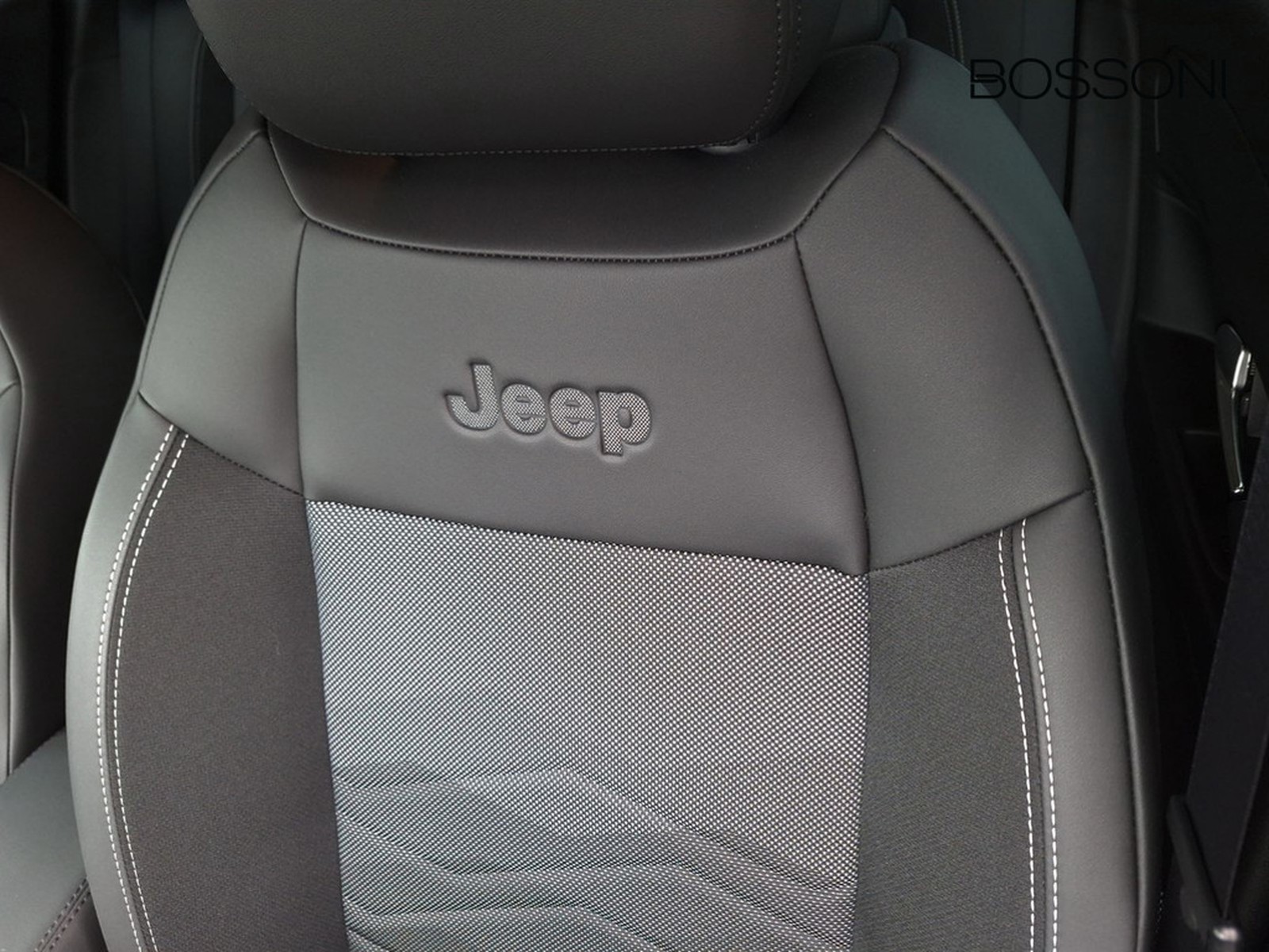 21 - Jeep Avenger 1.2 turbo 100cv altitude fwd