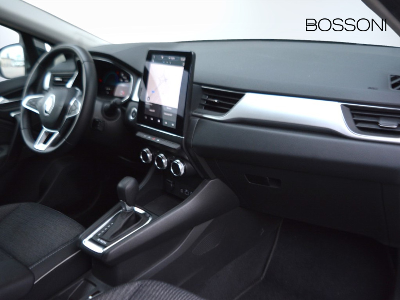 8 - Renault Captur 1.6 e-tech full hybrid techno auto 145cv