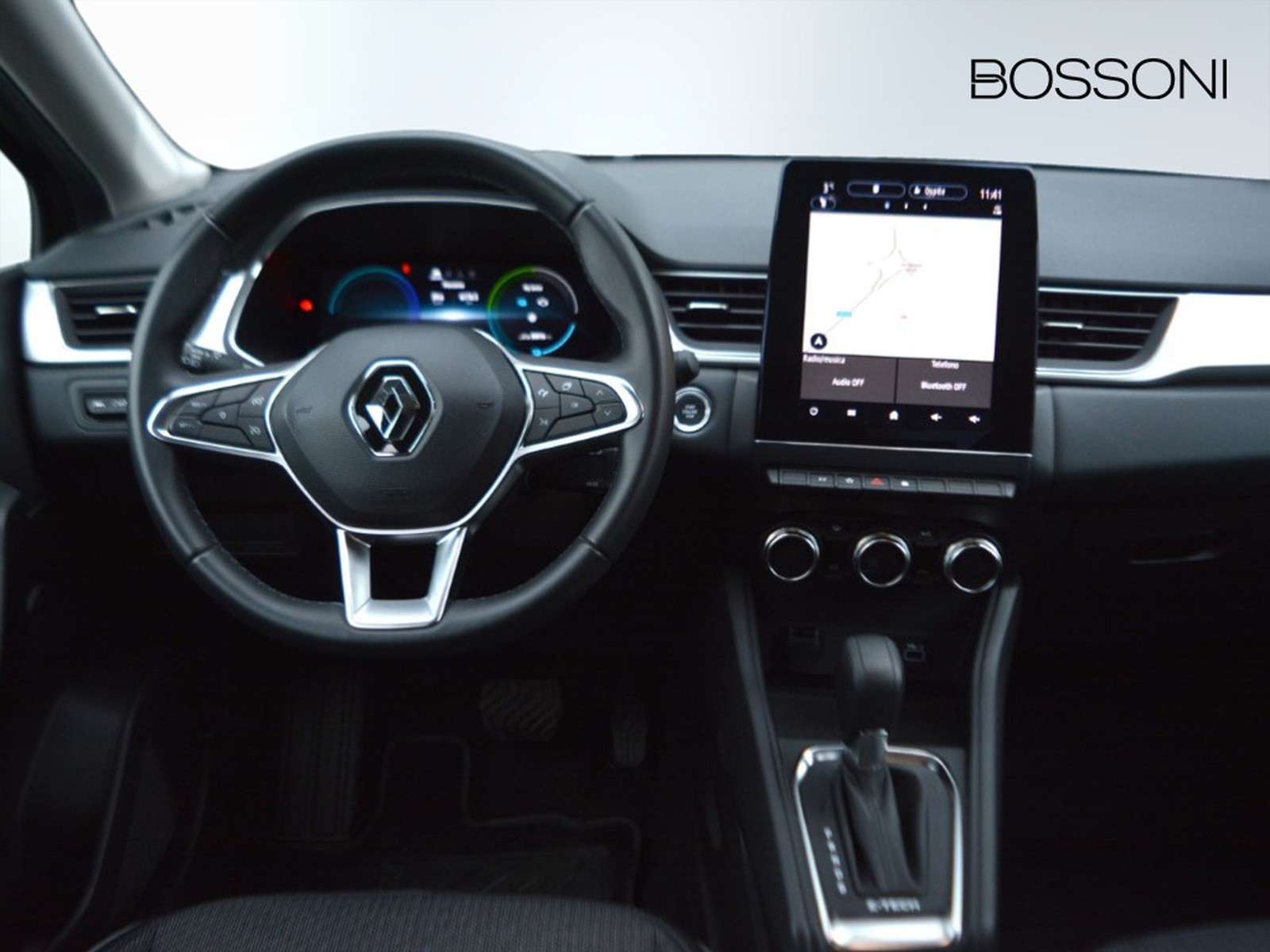 9 - Renault Captur 1.6 e-tech full hybrid techno auto 145cv