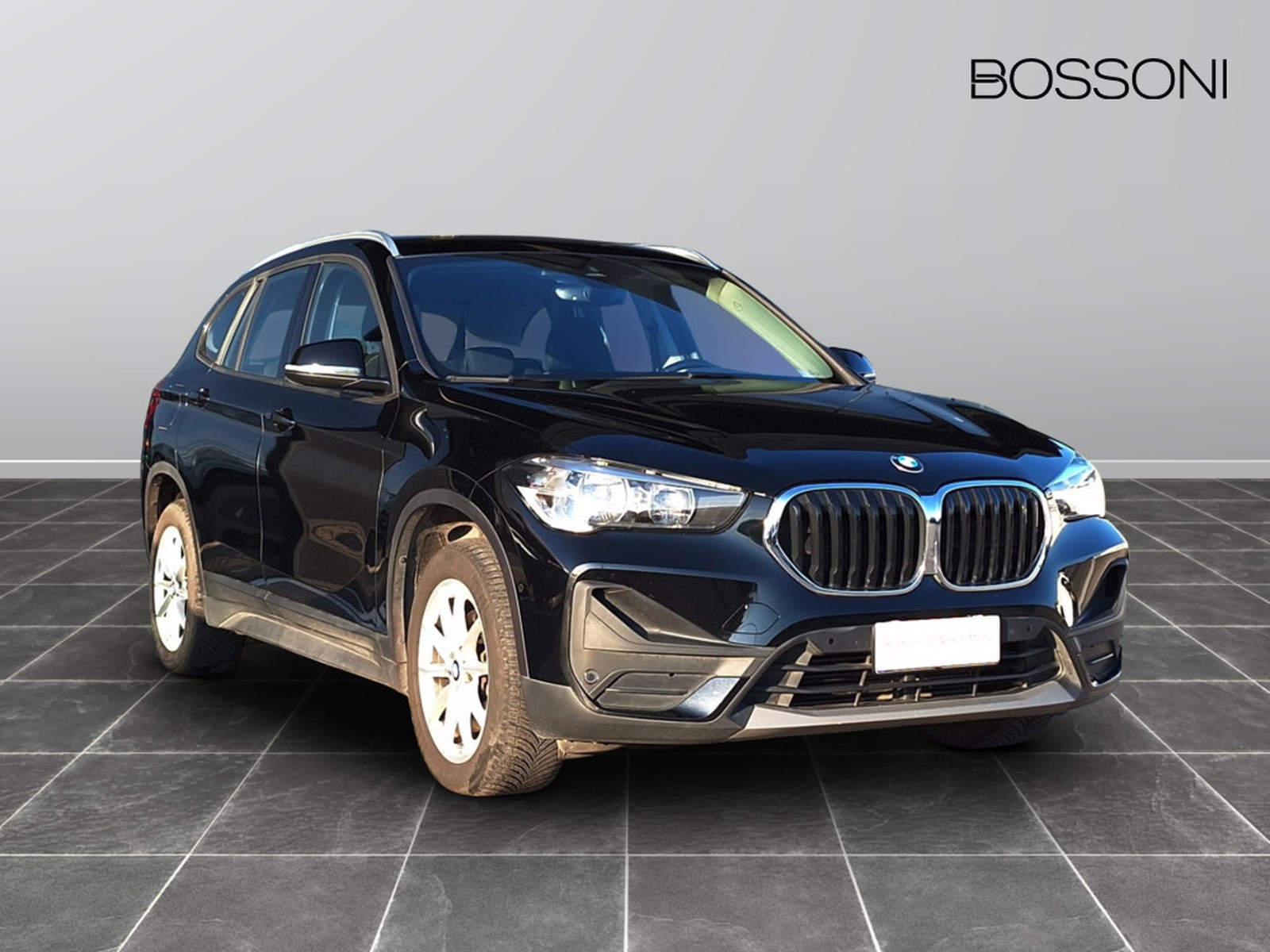 3 - BMW X1 18d sdrive business advantage steptronic
