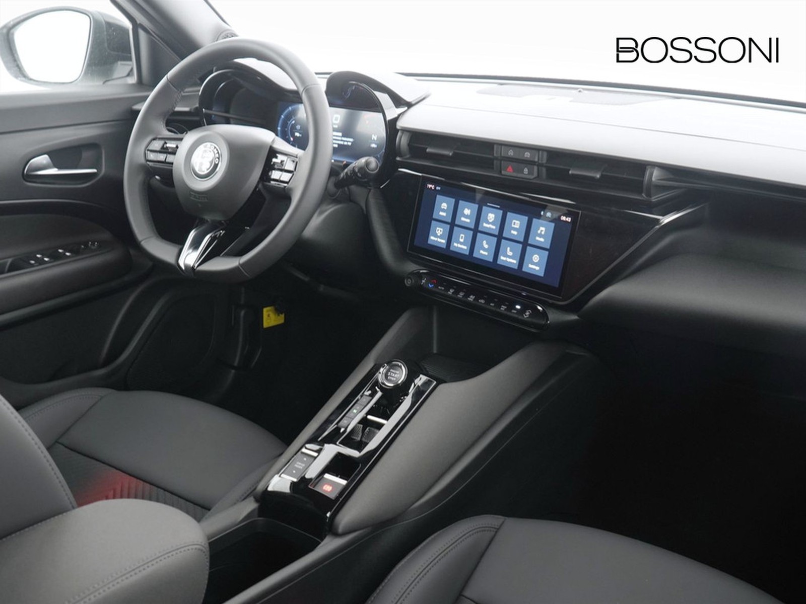 6 - Alfa Romeo Junior 1.2 hybrid 145cv ibrida edct6