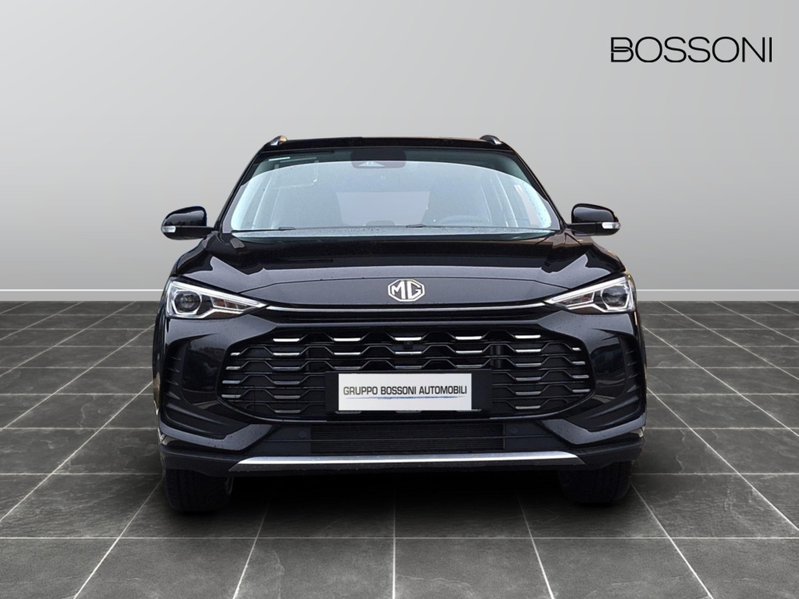 2 - Mg ZS 1.5 hybrid+ comfort auto