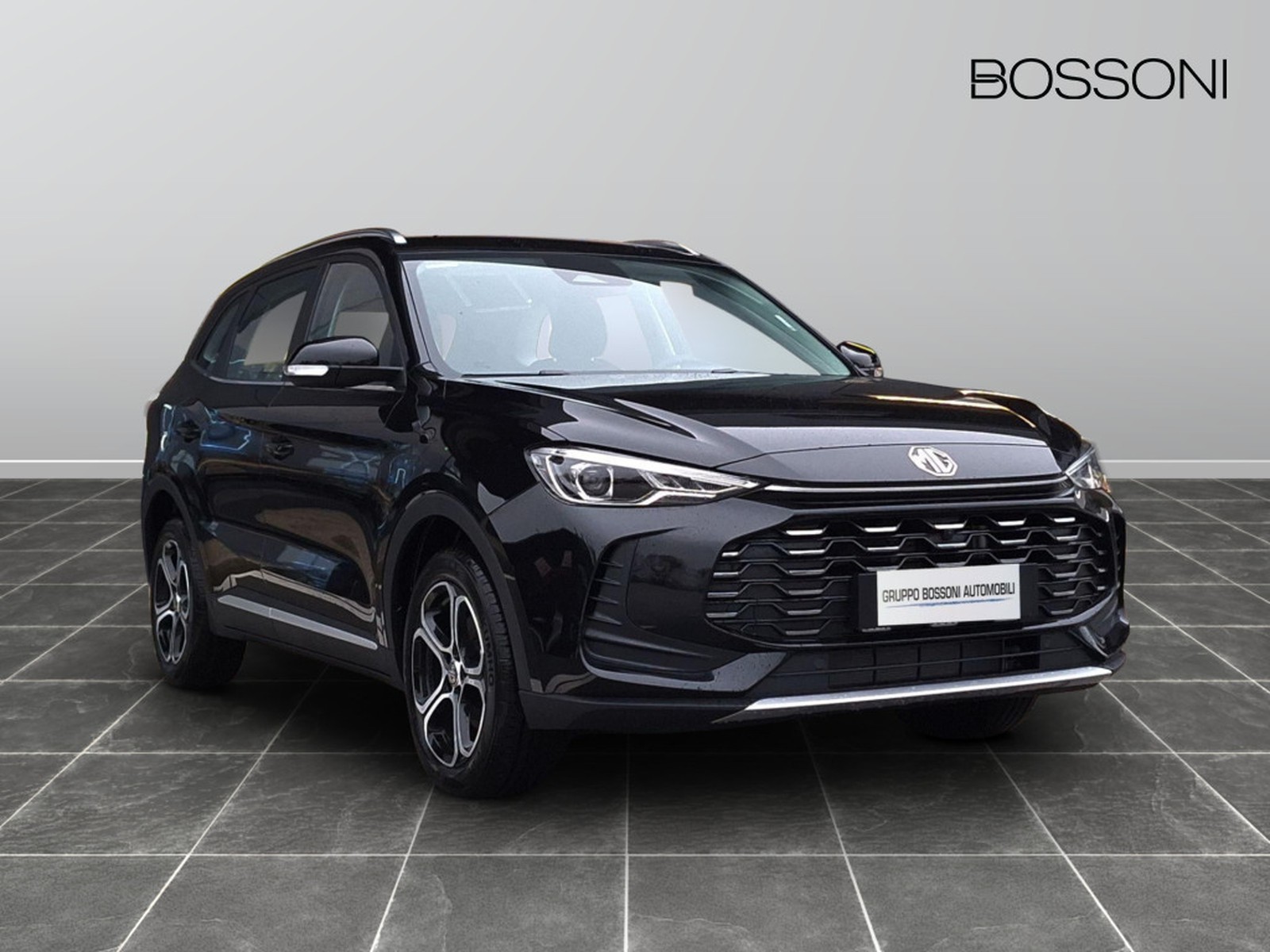 3 - Mg ZS 1.5 hybrid+ comfort auto