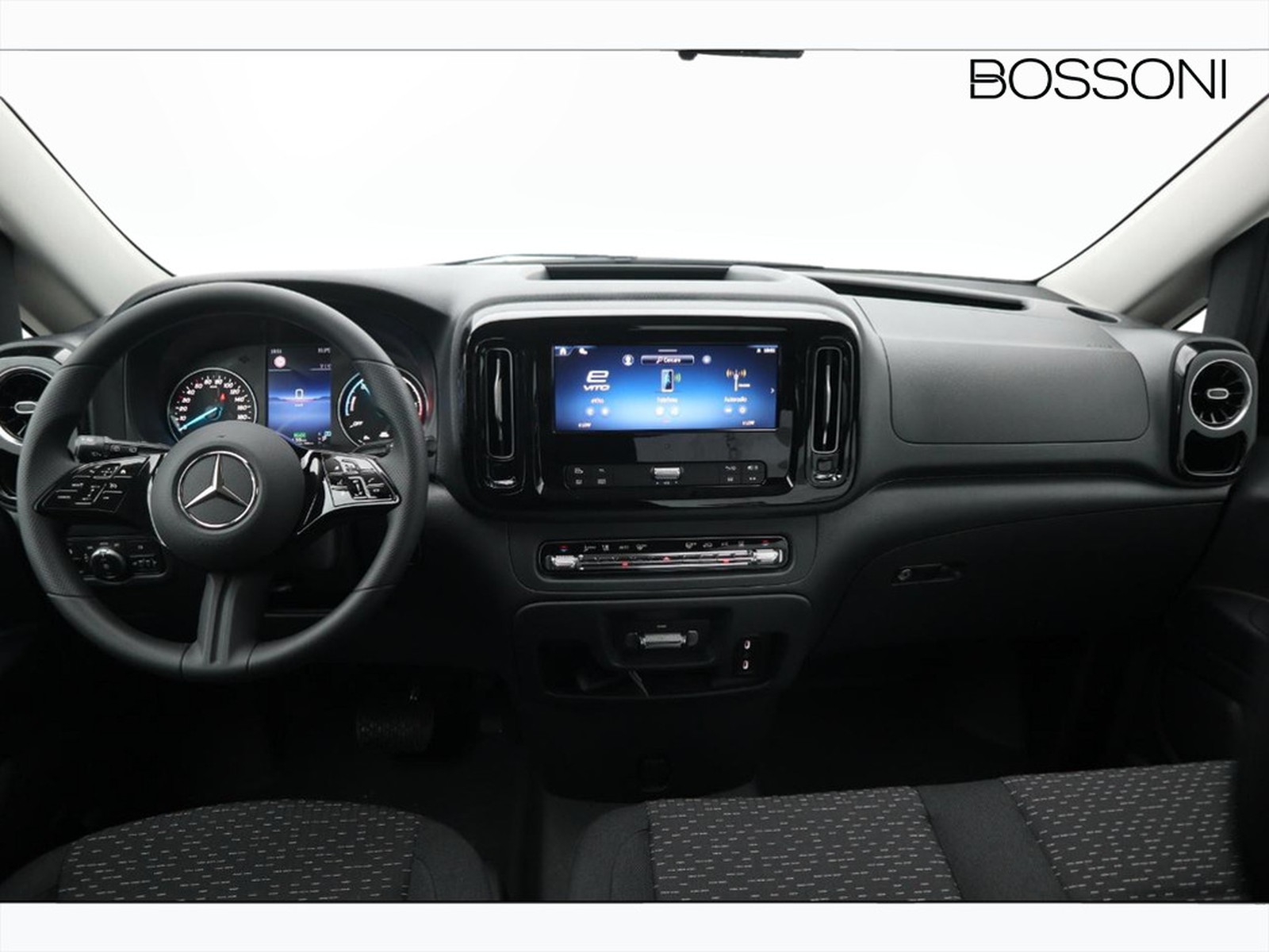 14 - Mercedes Vans Vito etourer 129 long 90kwh